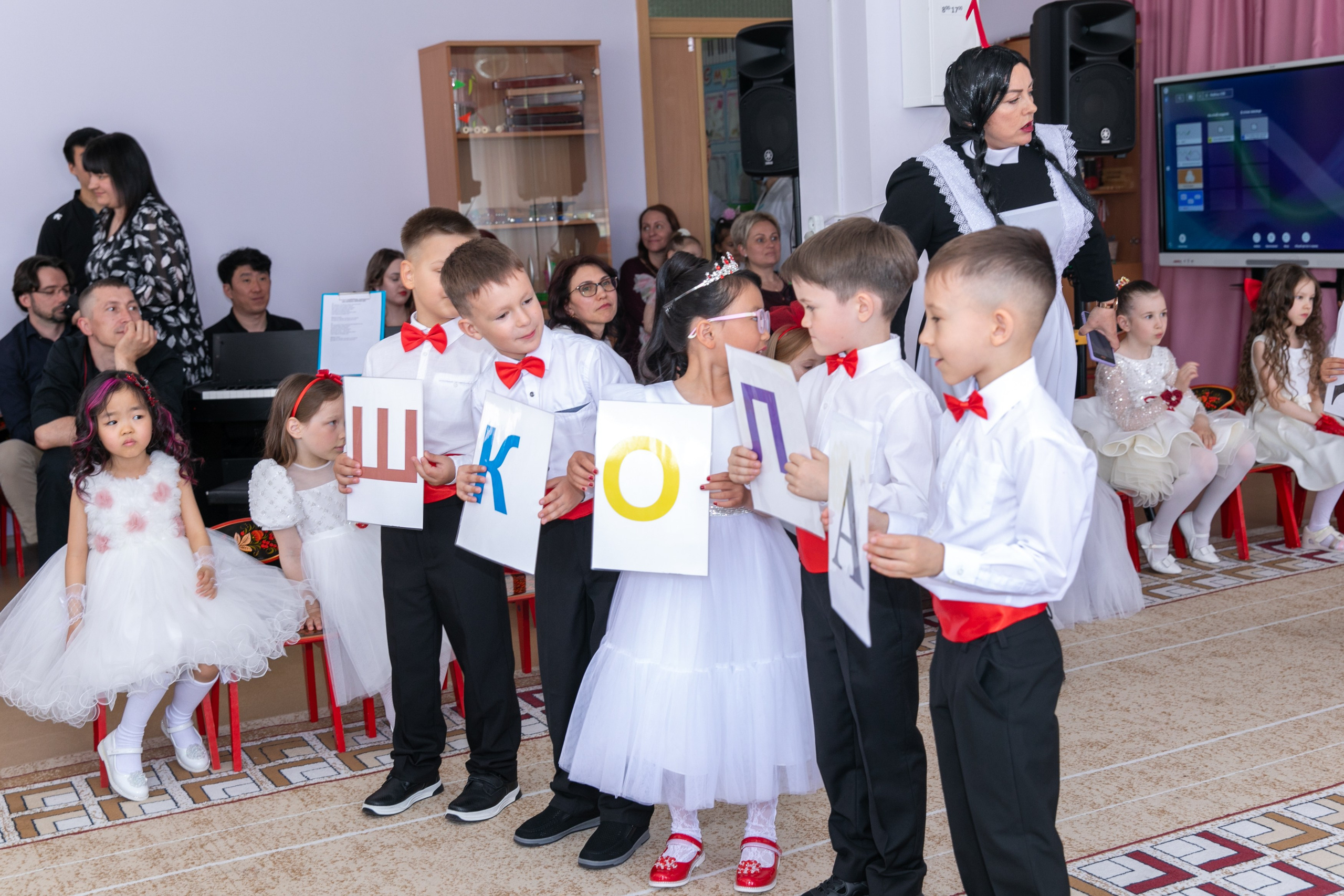 Выпускной Жемчужина 2025. Школьный и детский фотограф в Южно-Сахалинске Анастасия Лескова