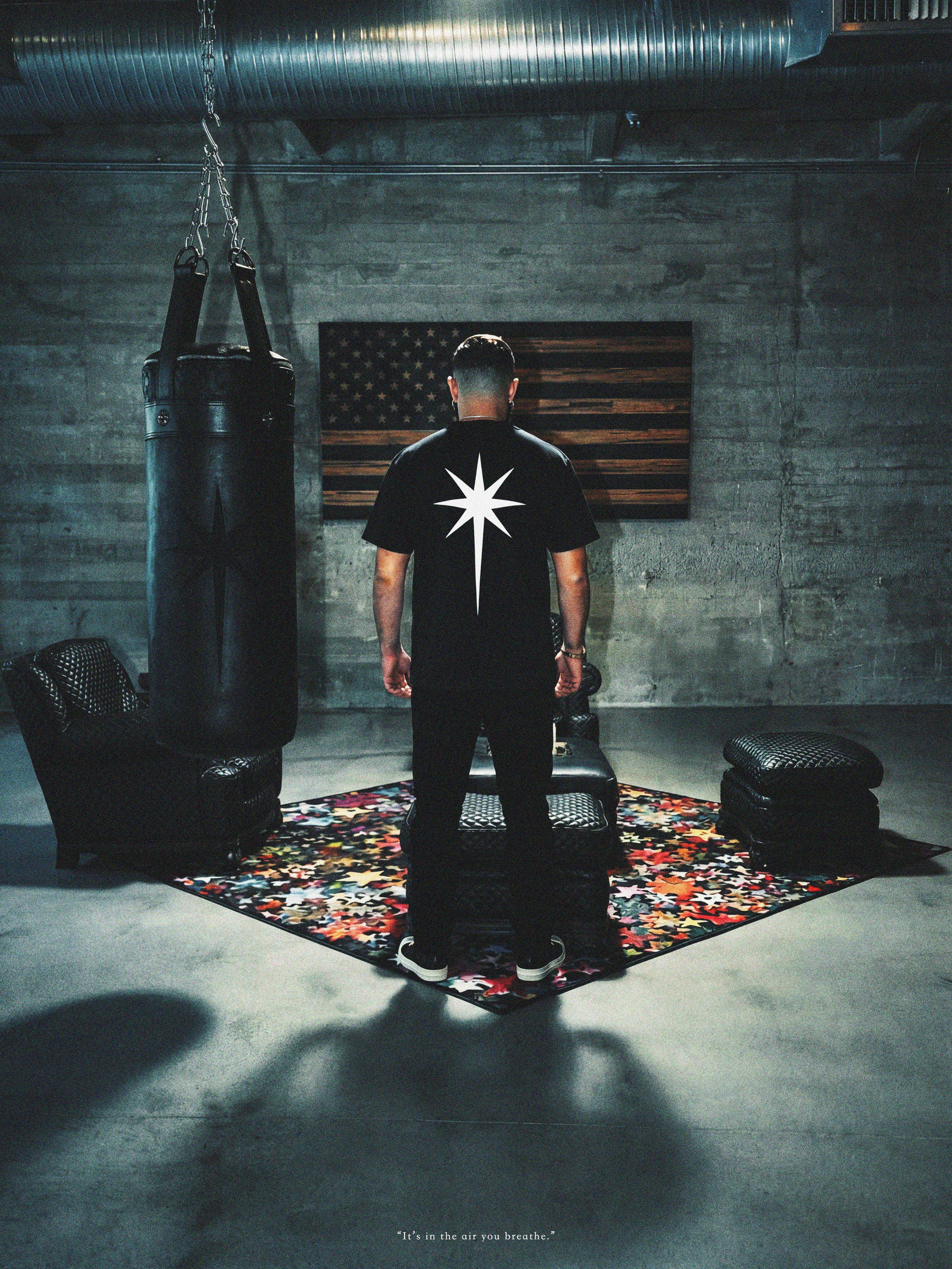 AI FOR BRAND. NOIZOMAX Художественный фотограф в Дубай и по всему Миру