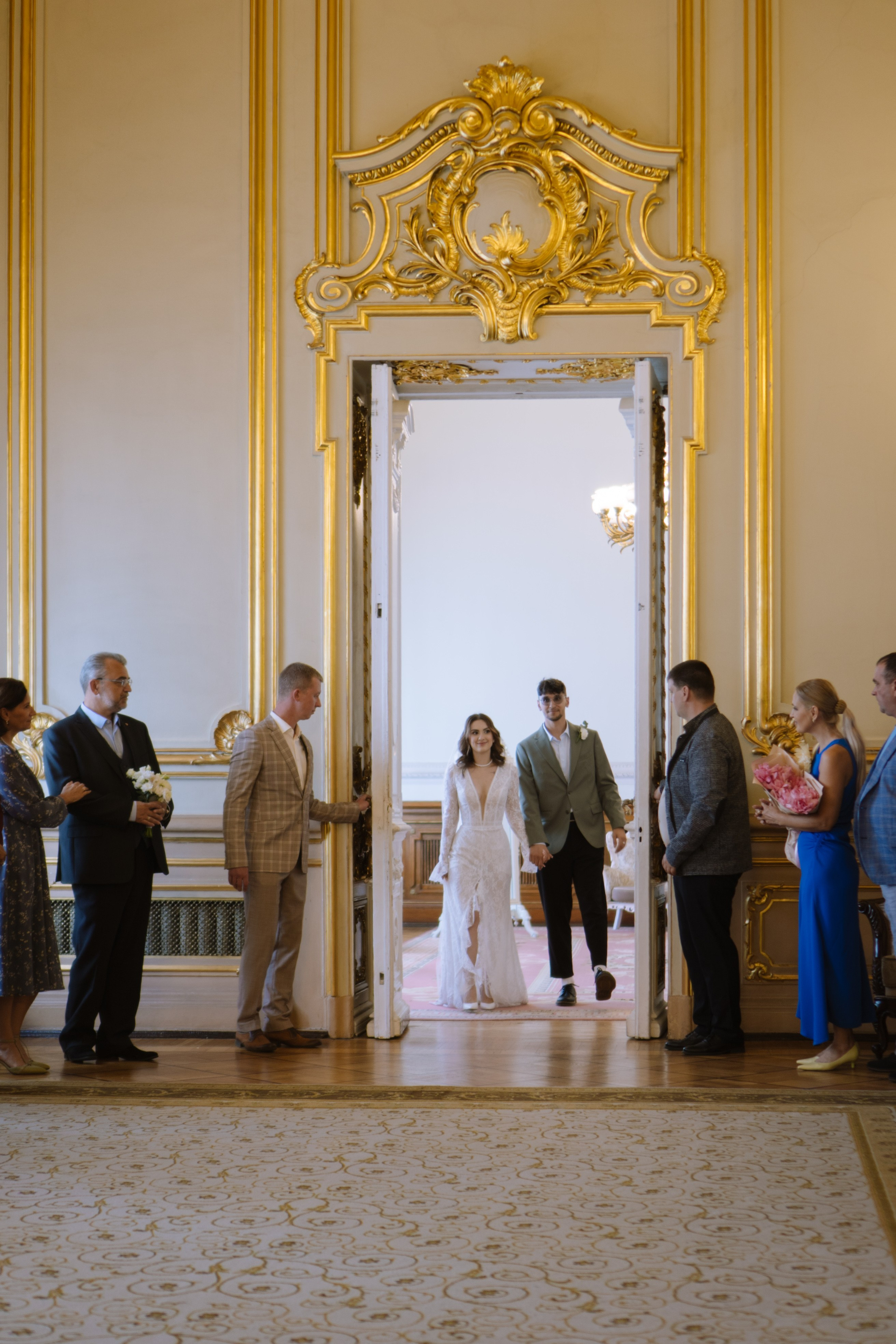 СЪЁМКИ В ПЕРВОМ ДВОРЦЕ ПРОГУЛКА И СТУДИЯ. Профессиональный фотограф, Санкт-Петербург — Виктория Богомолова
