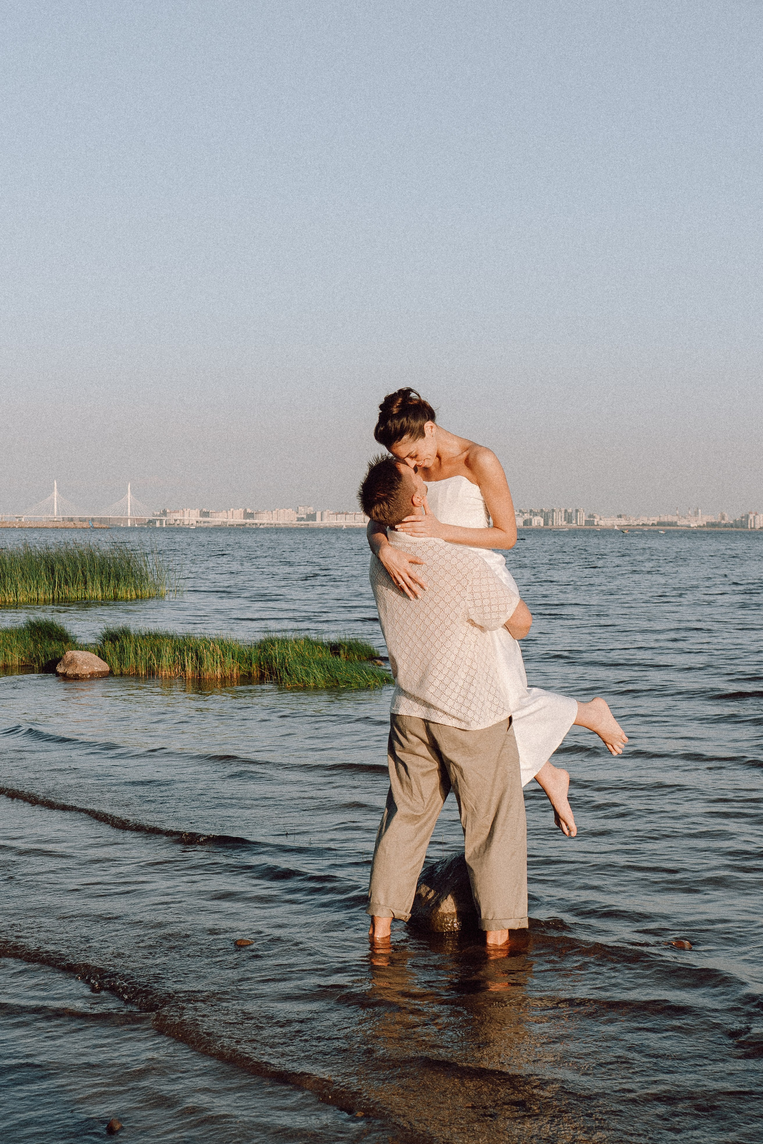 СВАДЕБНАЯ ФОТОСЕССИЯ ВЫЕЗДНОЙ ЦЕРЕМОНИИ (ФИНСКИЙ ЗАЛИВ). Профессиональный фотограф, Санкт-Петербург — Виктория Богомолова