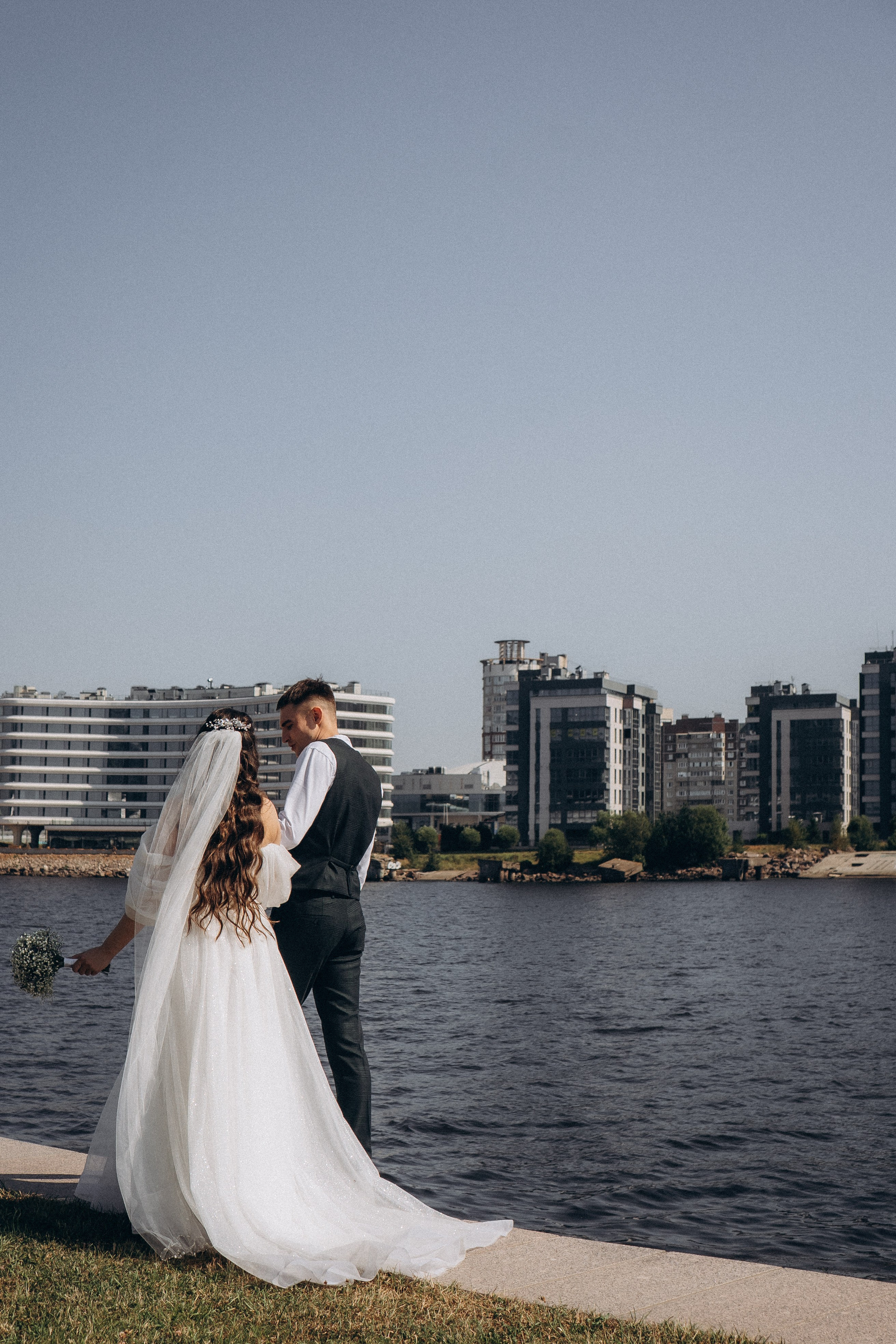 СВАДЕБНАЯ СЬЕМК В ПАРКЕ 300-ЛЕТИЯ. Профессиональный фотограф, Санкт-Петербург — Виктория Богомолова