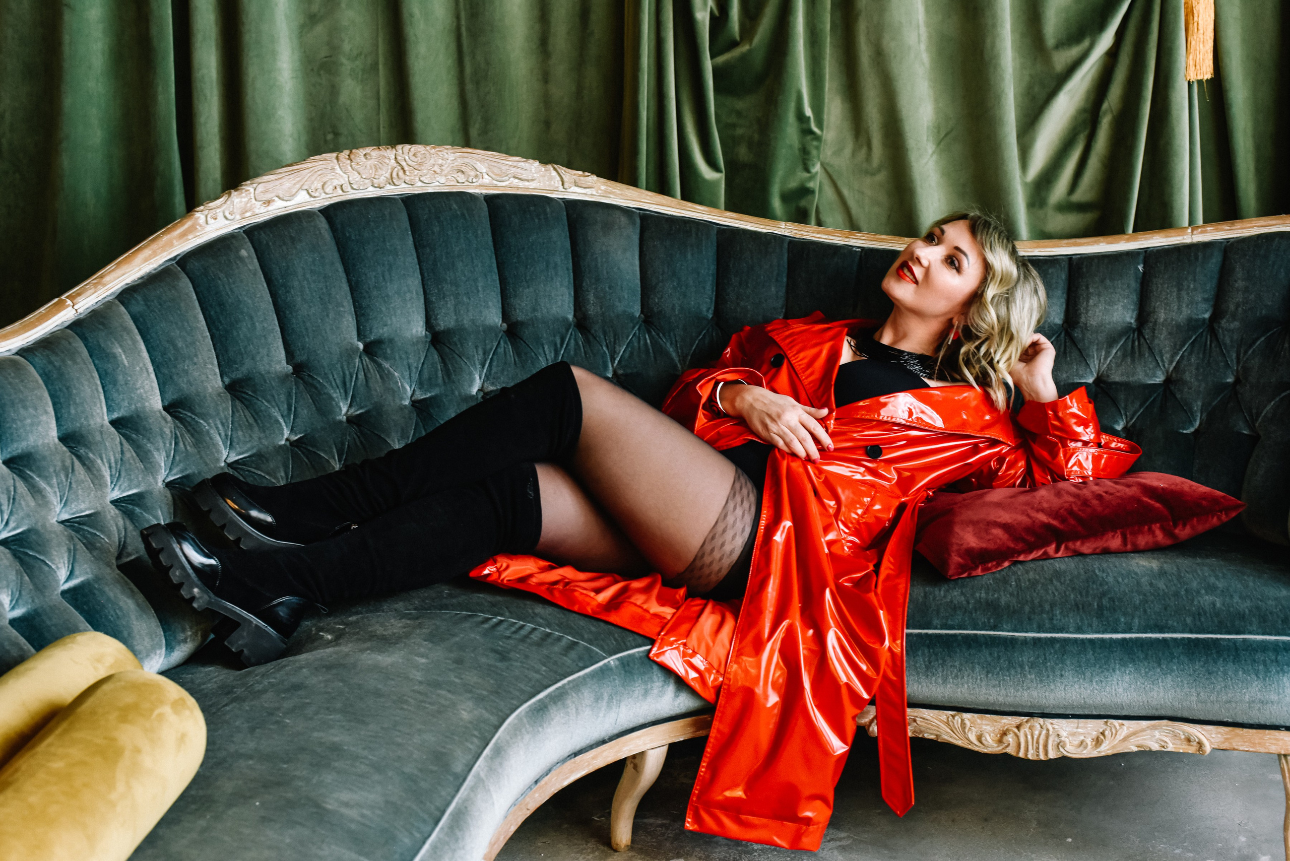 Юля и Алёна