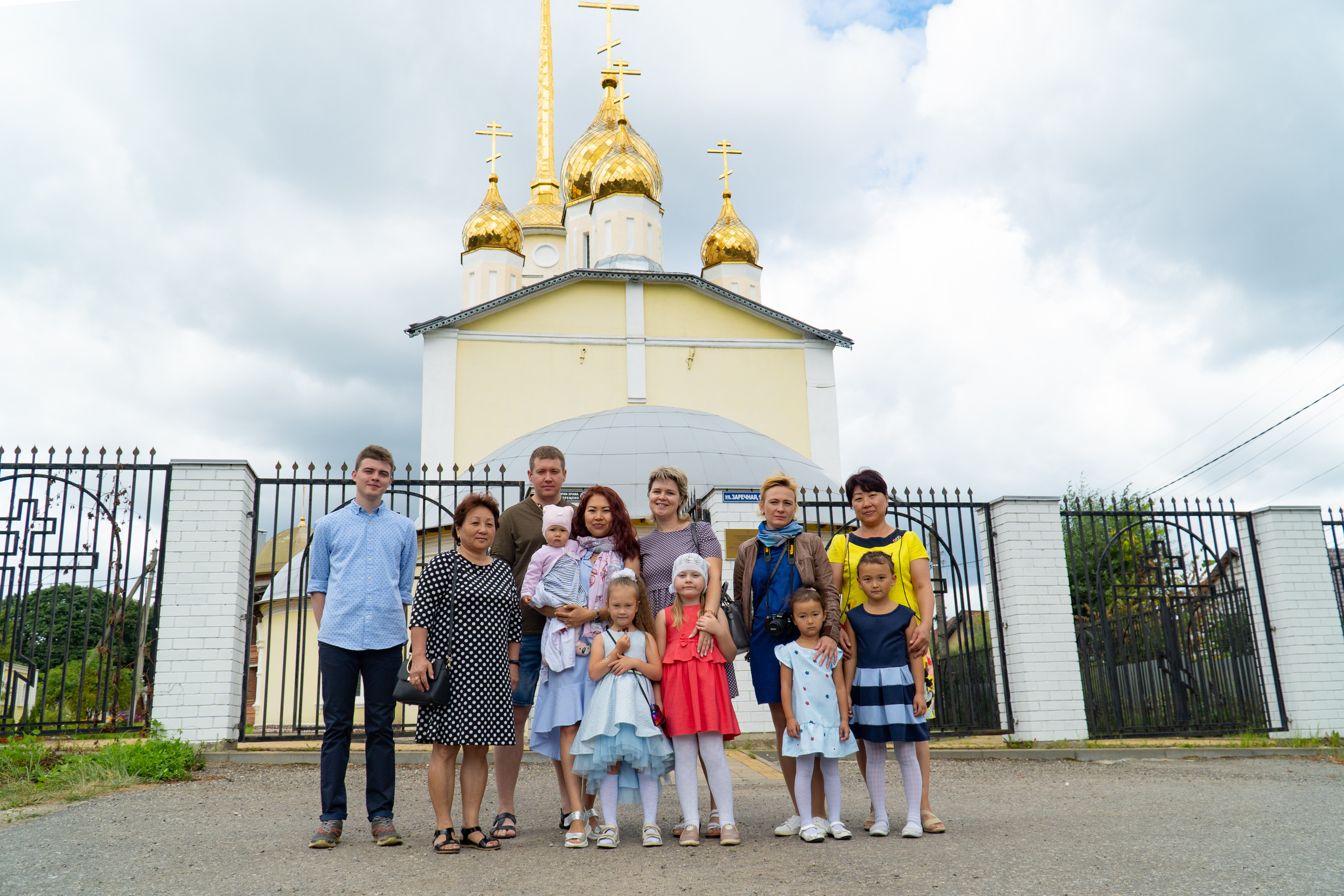 Фотосъёмка крестины. Видеограф Алексей Жарков