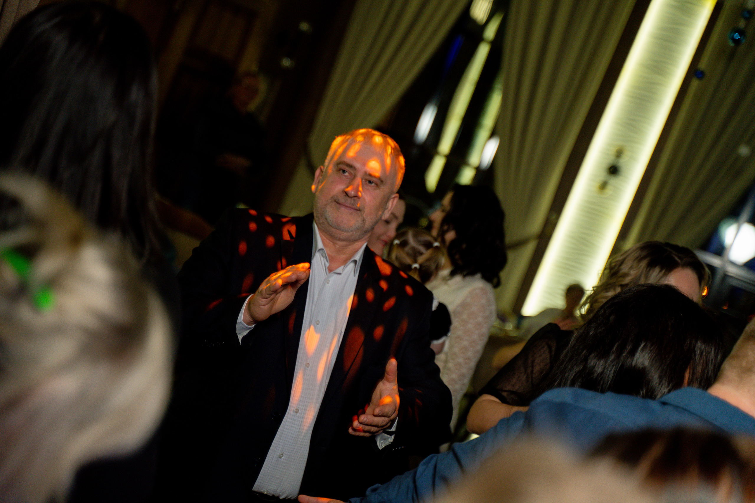 Фотограф на Корпоратив, юбилейное фото, фотосьёмка юбилей калуга. Видеограф Алексей Жарков