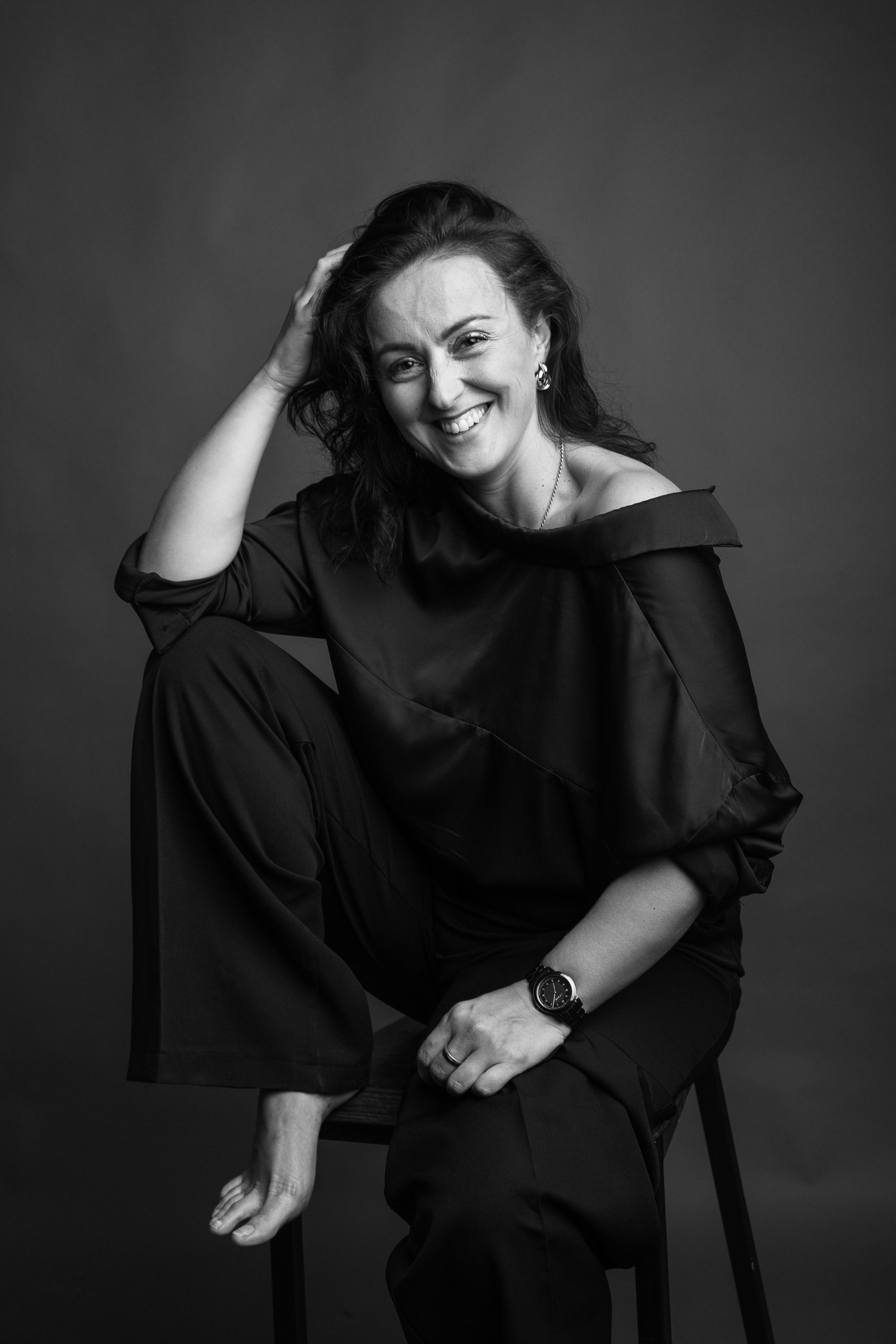 Женский портрет ч/б студия. Семейный и школьный фотограф Громова Ольга