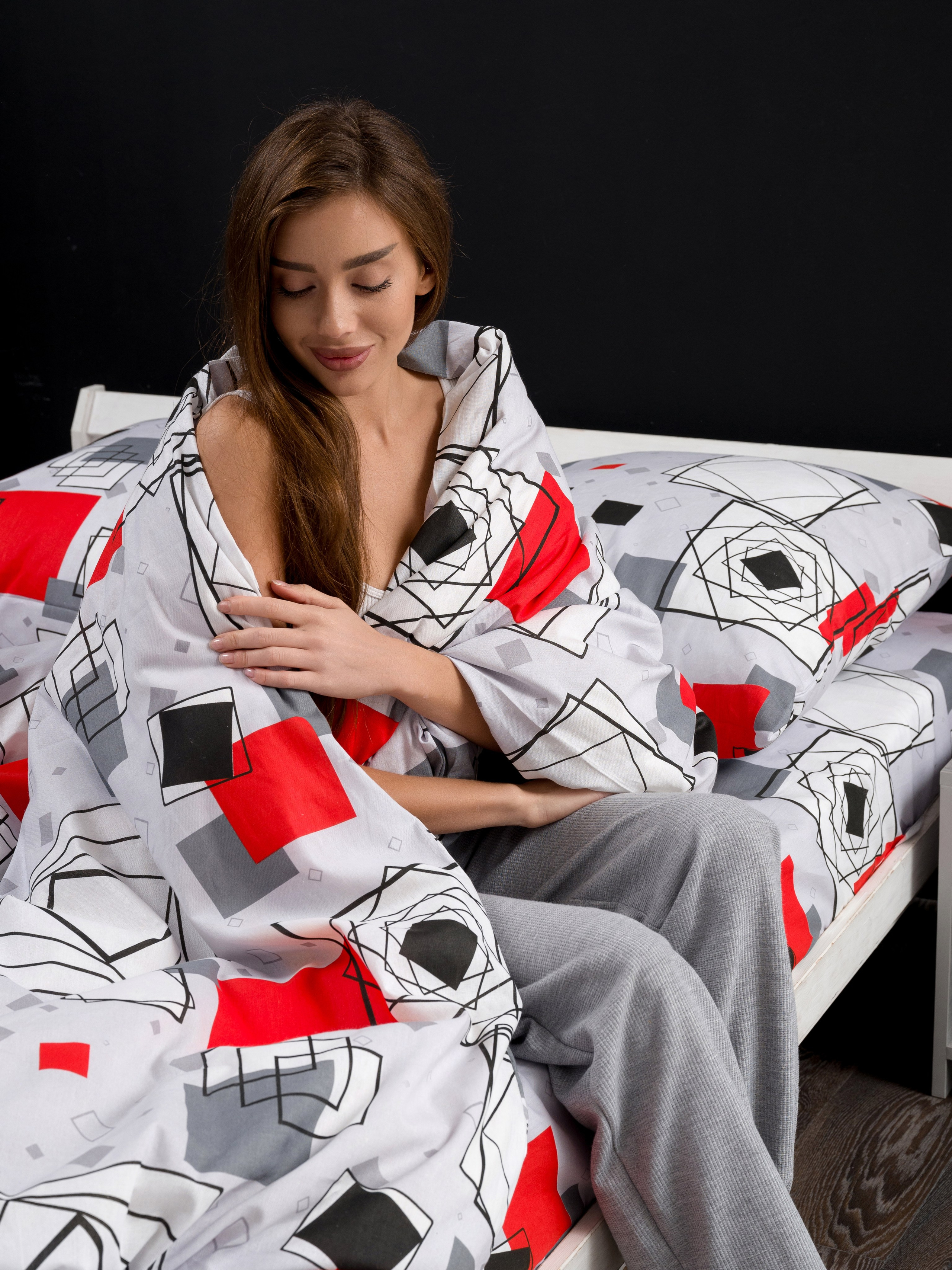 Съемка в студии «Изюм». Фотограф для маркетплейсов в г. Иваново Клещенок Юлия