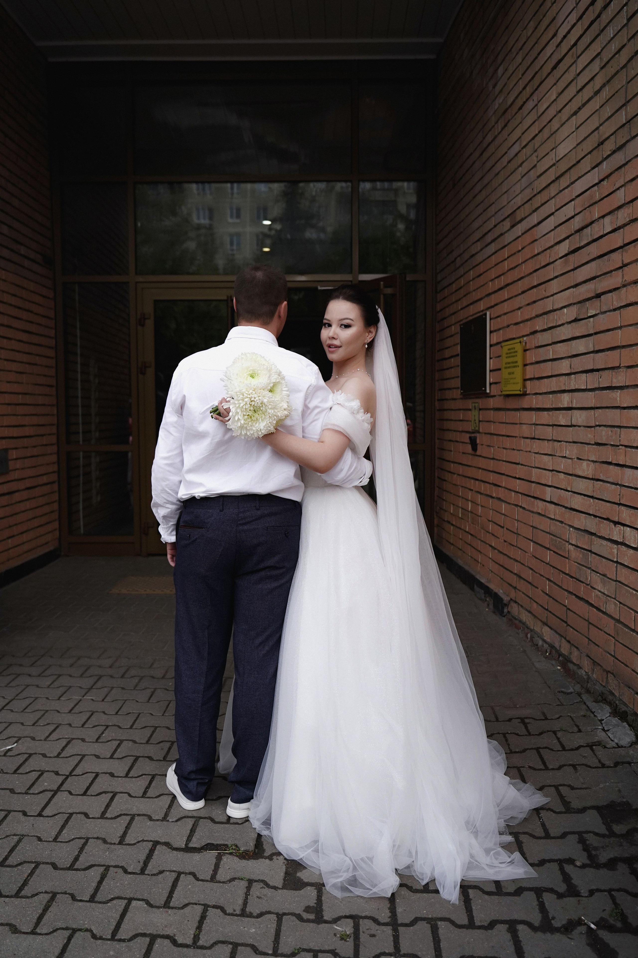 Iroda and Maxim. Rezyame