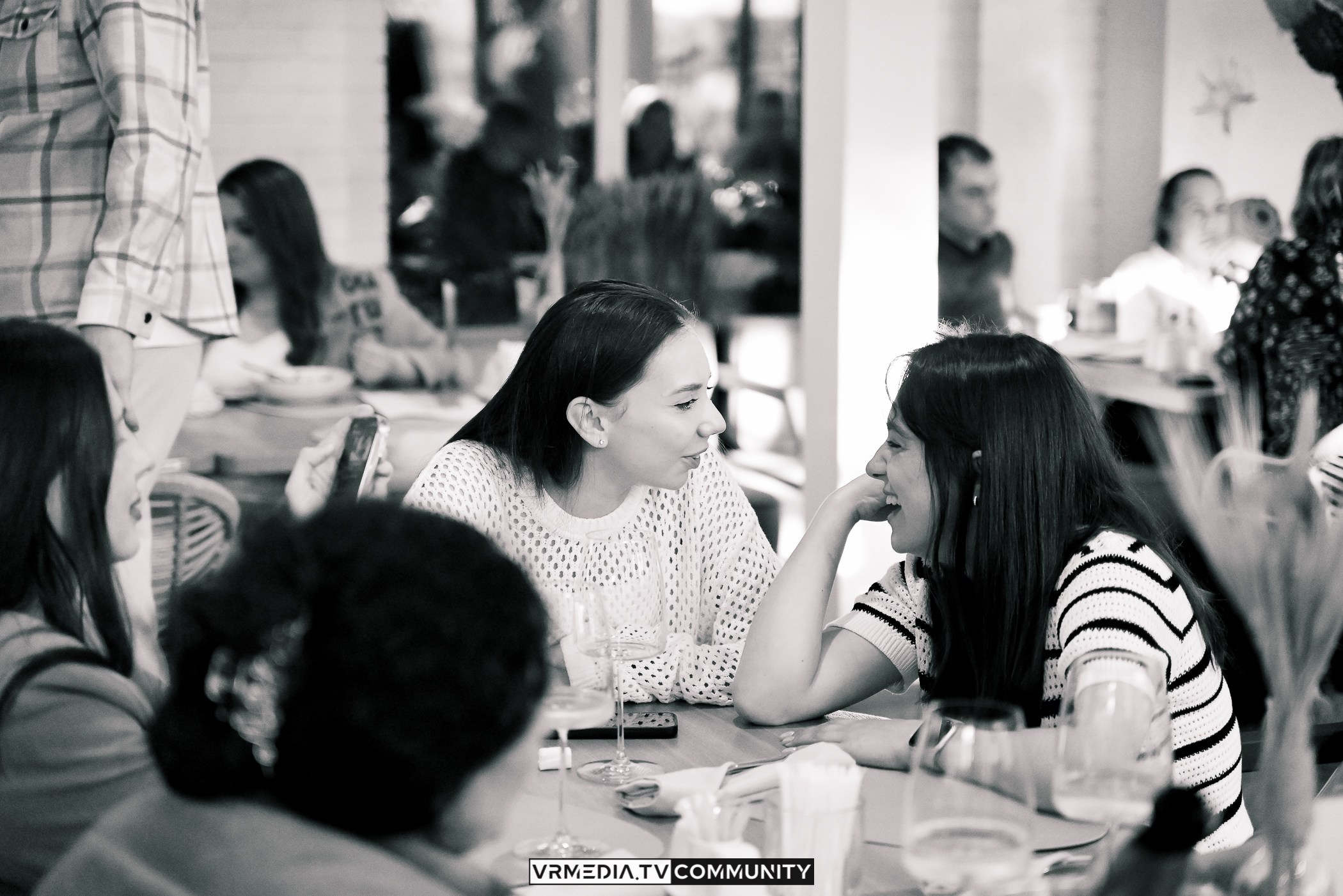 Ресторан «Volna»: Открытия летней веранды «Хочу на дачу»