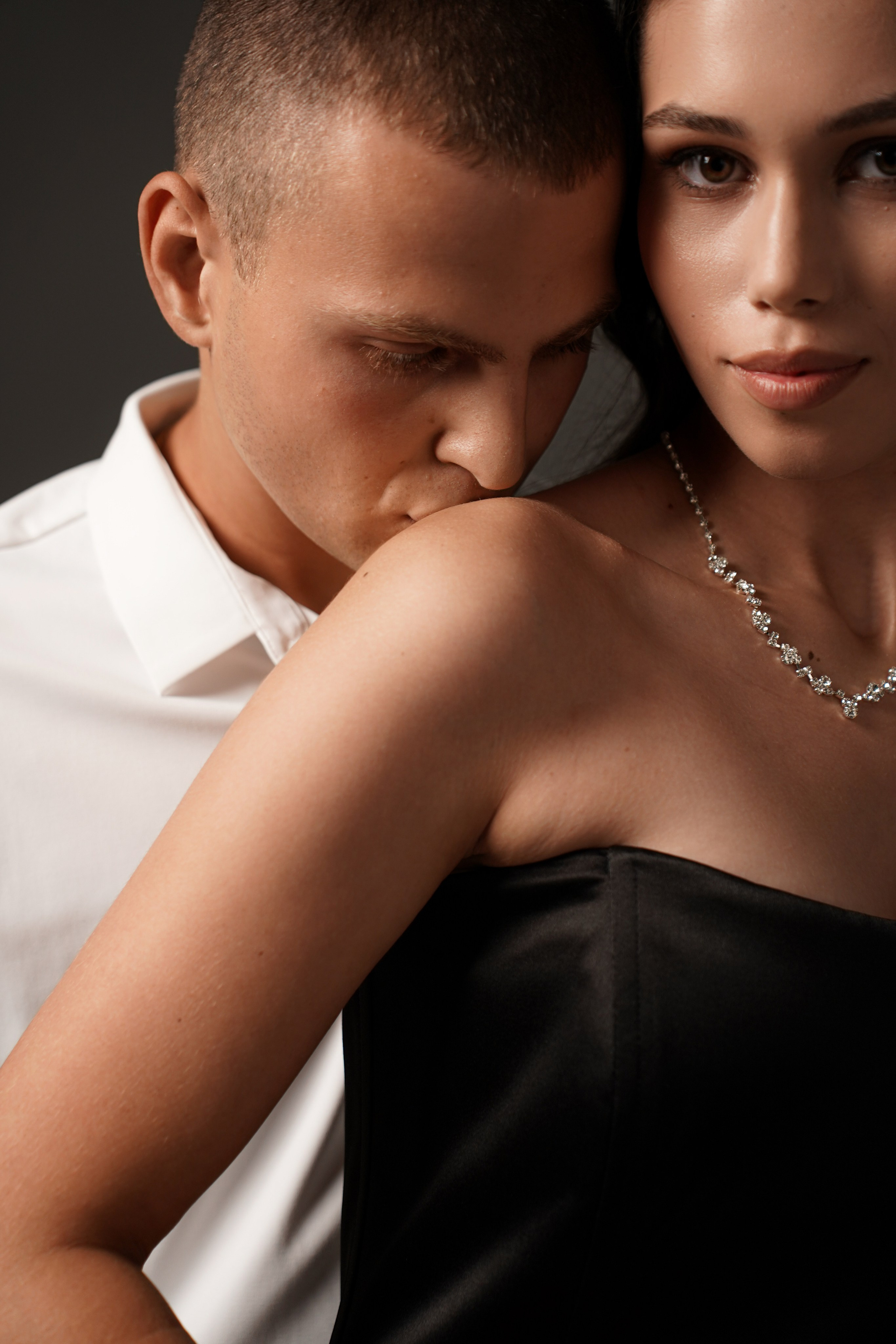 Фотосессия на циклораме. Свадебный фотограф в Ростове-на-Дону. Таинство Крещения и Венчания, семейные фотосессии. Алёна Чёботова