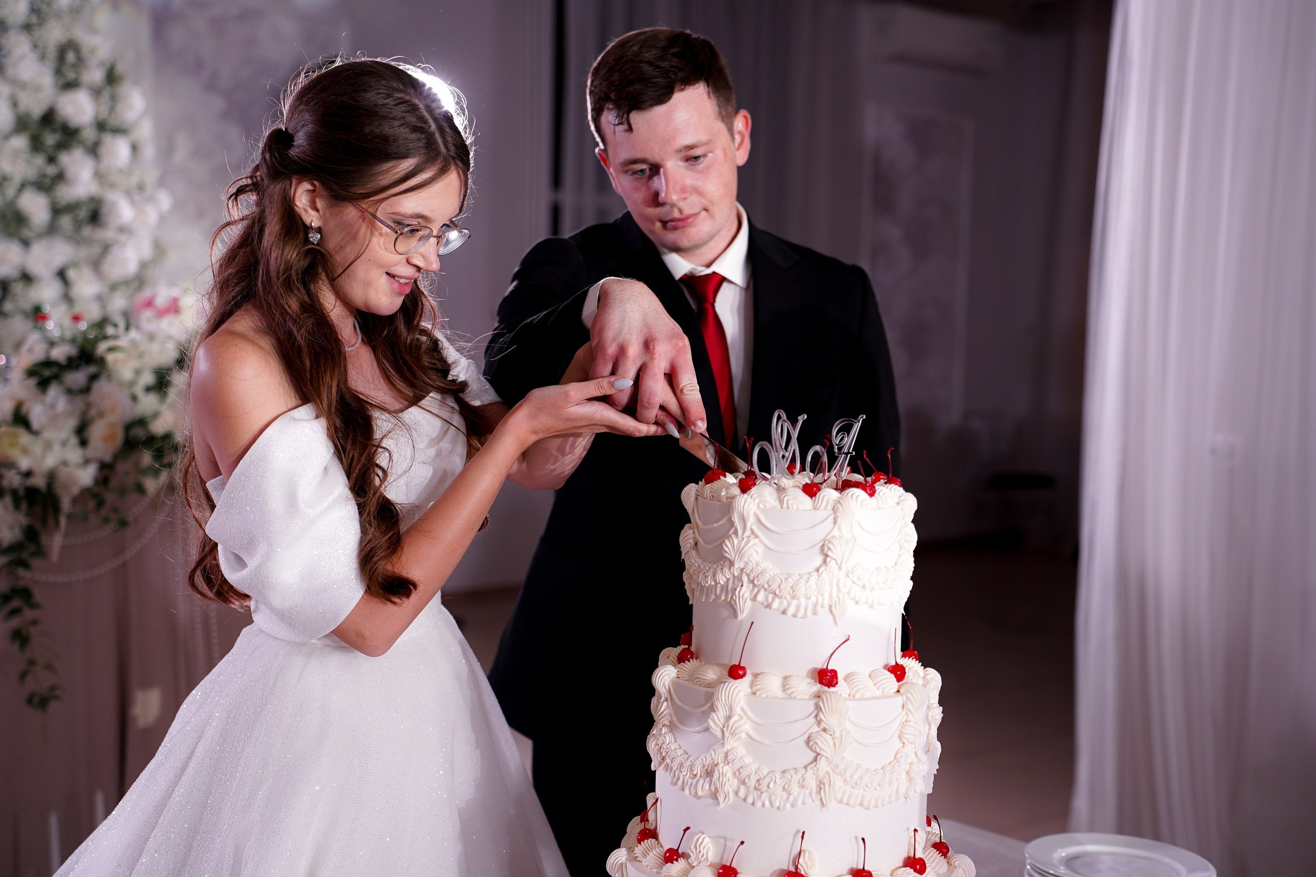 Свадьба «Полный день. Premium». Даниил и Алёна. Фотосессия в Ростове-на-Дону. Свадебный фотограф в Ростове-на-Дону. Таинство Крещения и Венчания, семейные фотосессии. Алёна Чёботова