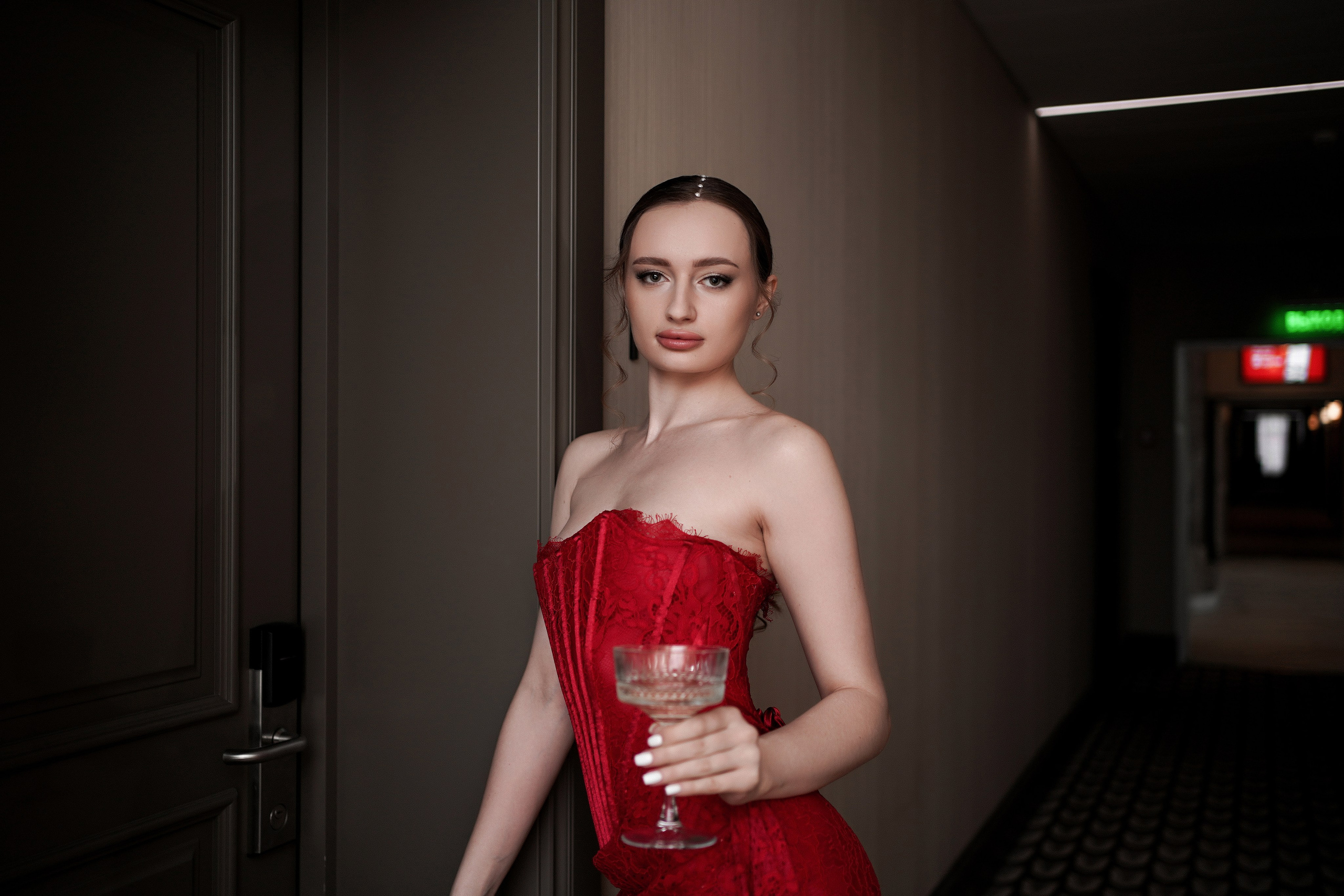 Фотопроект в отеле Графский парк. Женская фотосессия. Фотограф в Ростове-на-Дону. Алина. Свадебный фотограф в Ростове-на-Дону. Таинство Крещения и Венчания, семейные фотосессии. Алёна Чёботова