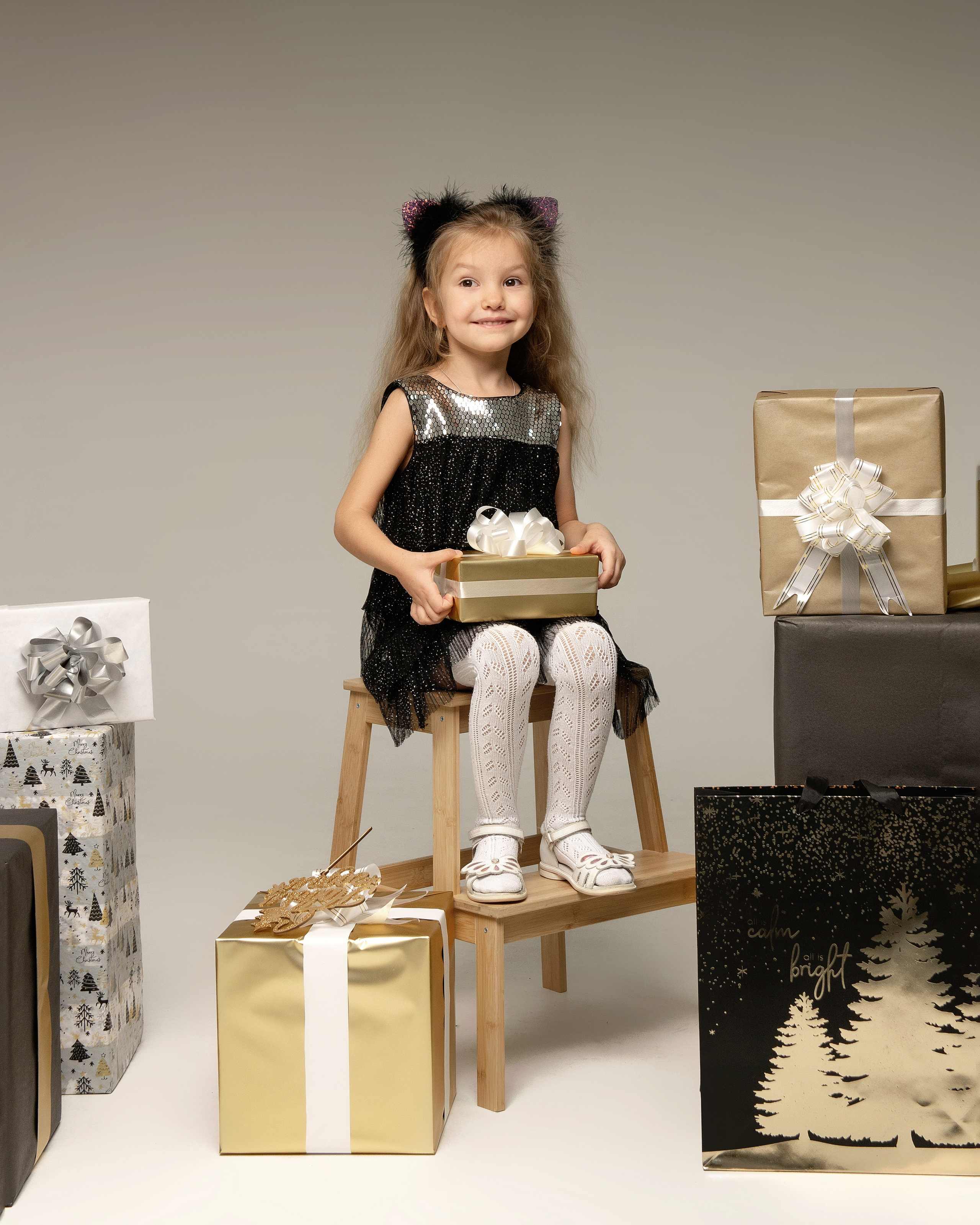 Надежда с девочками. Фотограф беременности в Екатеринбурге Илона Филатьева