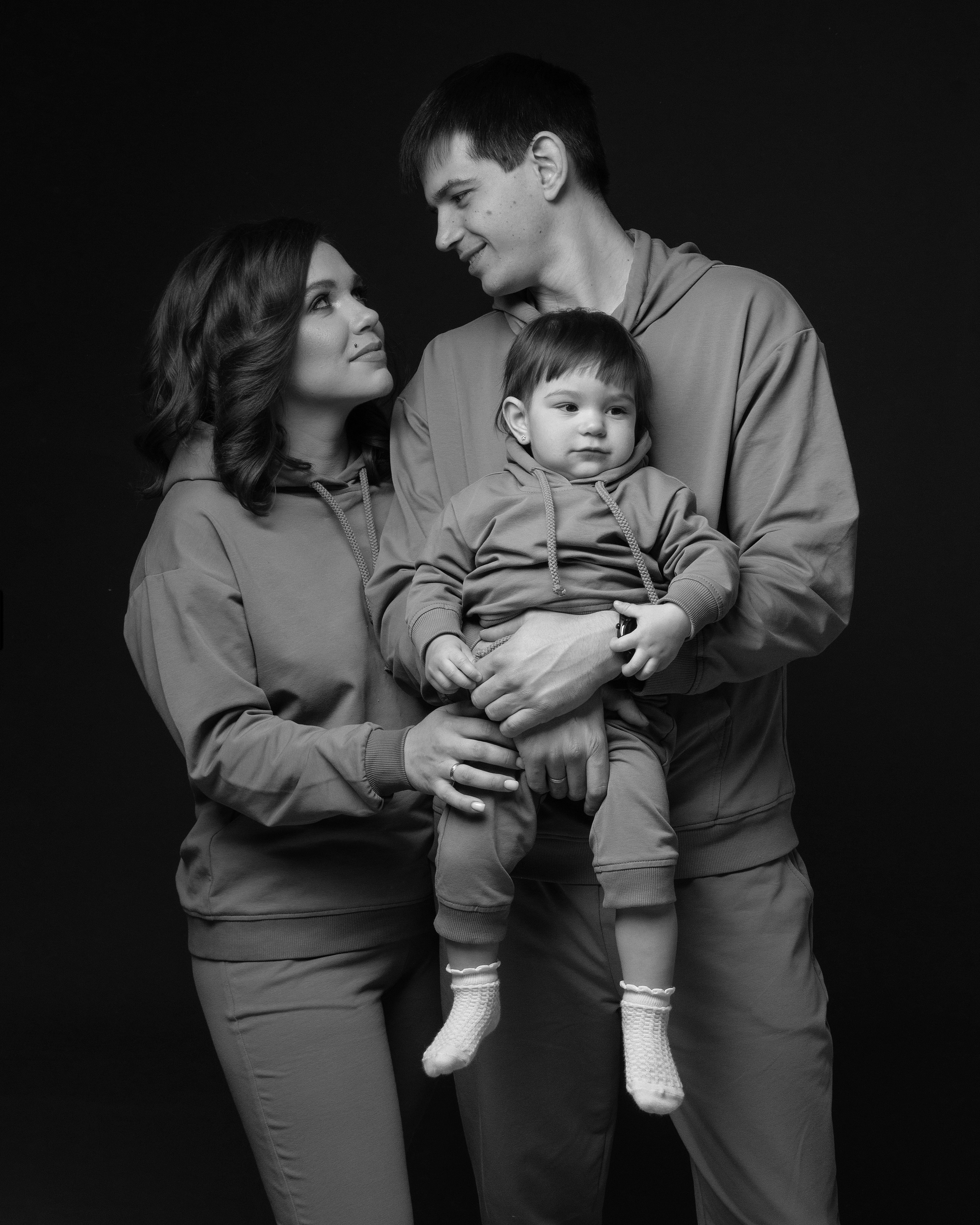 Татьяна, Иван и Варечка. Фотограф беременности в Екатеринбурге Илона Филатьева