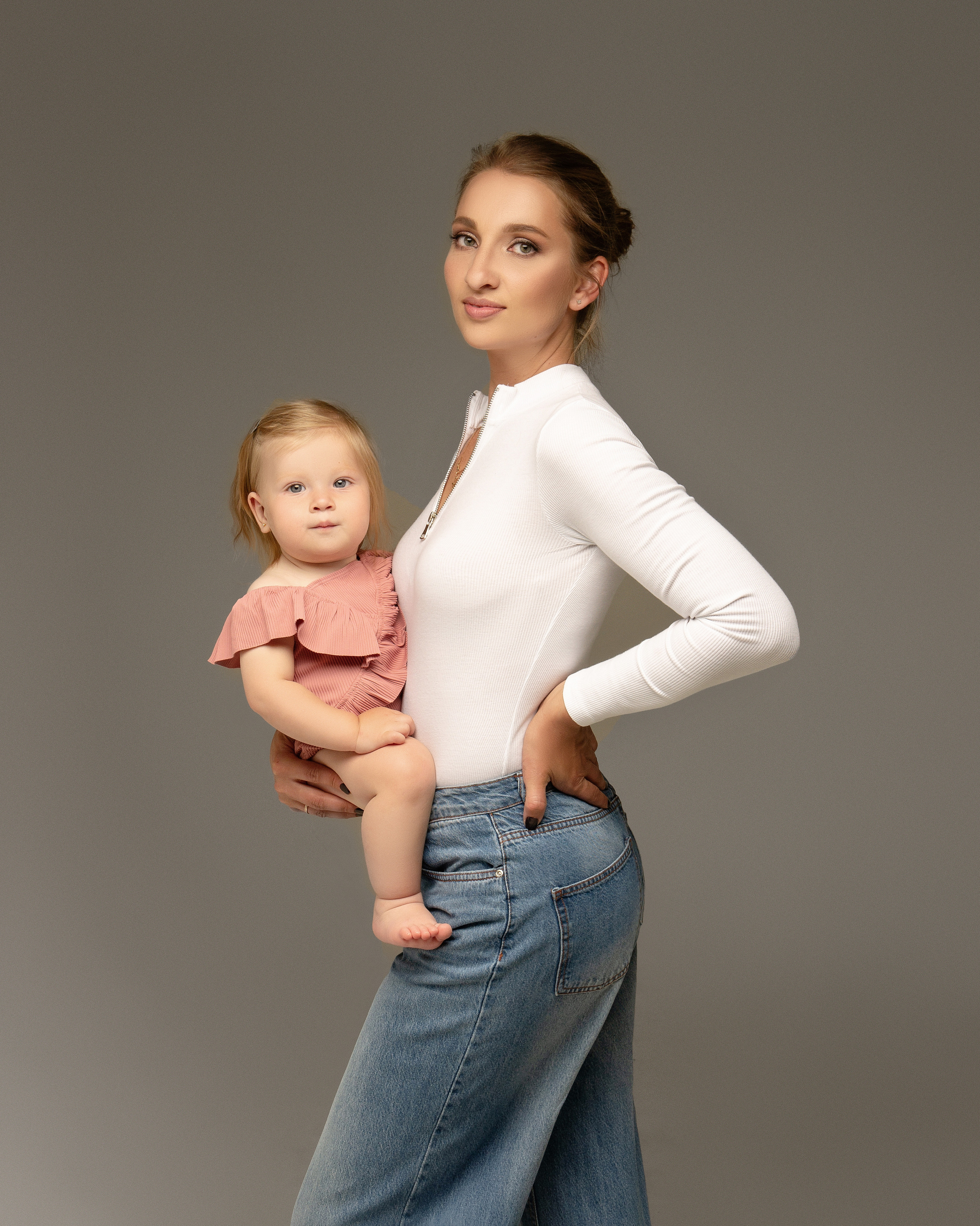 Алёна и Лера. Фотограф беременности в Екатеринбурге Илона Филатьева