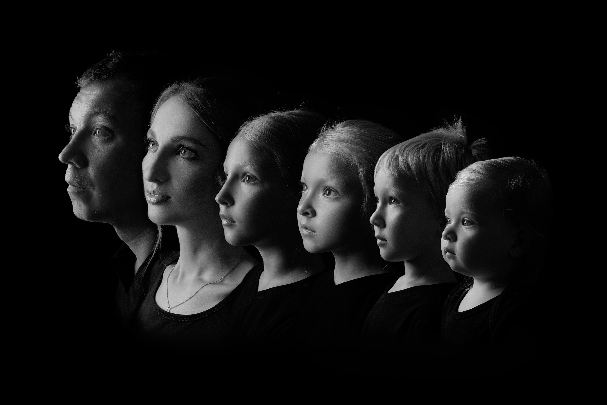 Алёна с семьёй. Фотограф беременности в Екатеринбурге Илона Филатьева