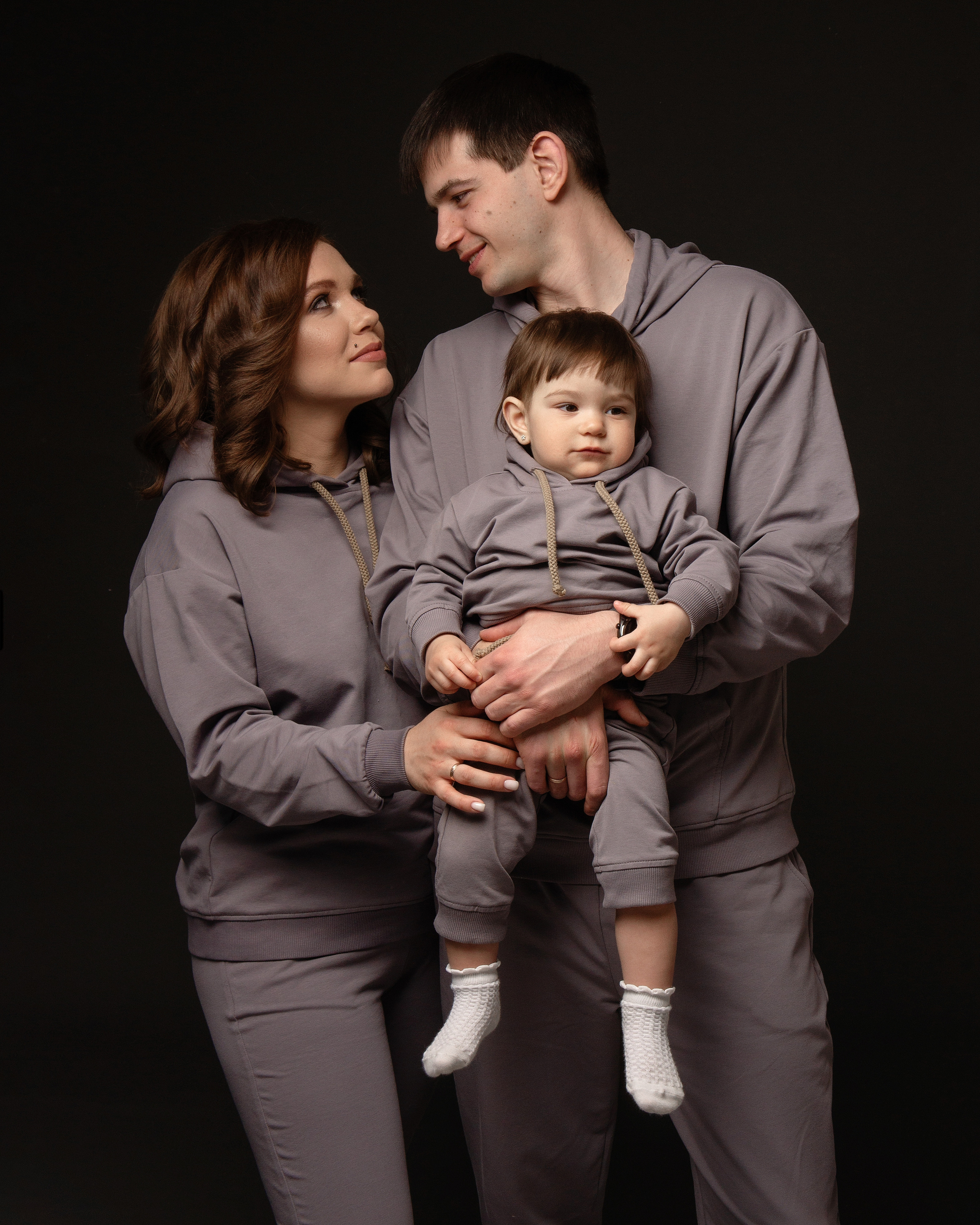 Татьяна, Иван и Варечка. Фотограф беременности в Екатеринбурге Илона Филатьева