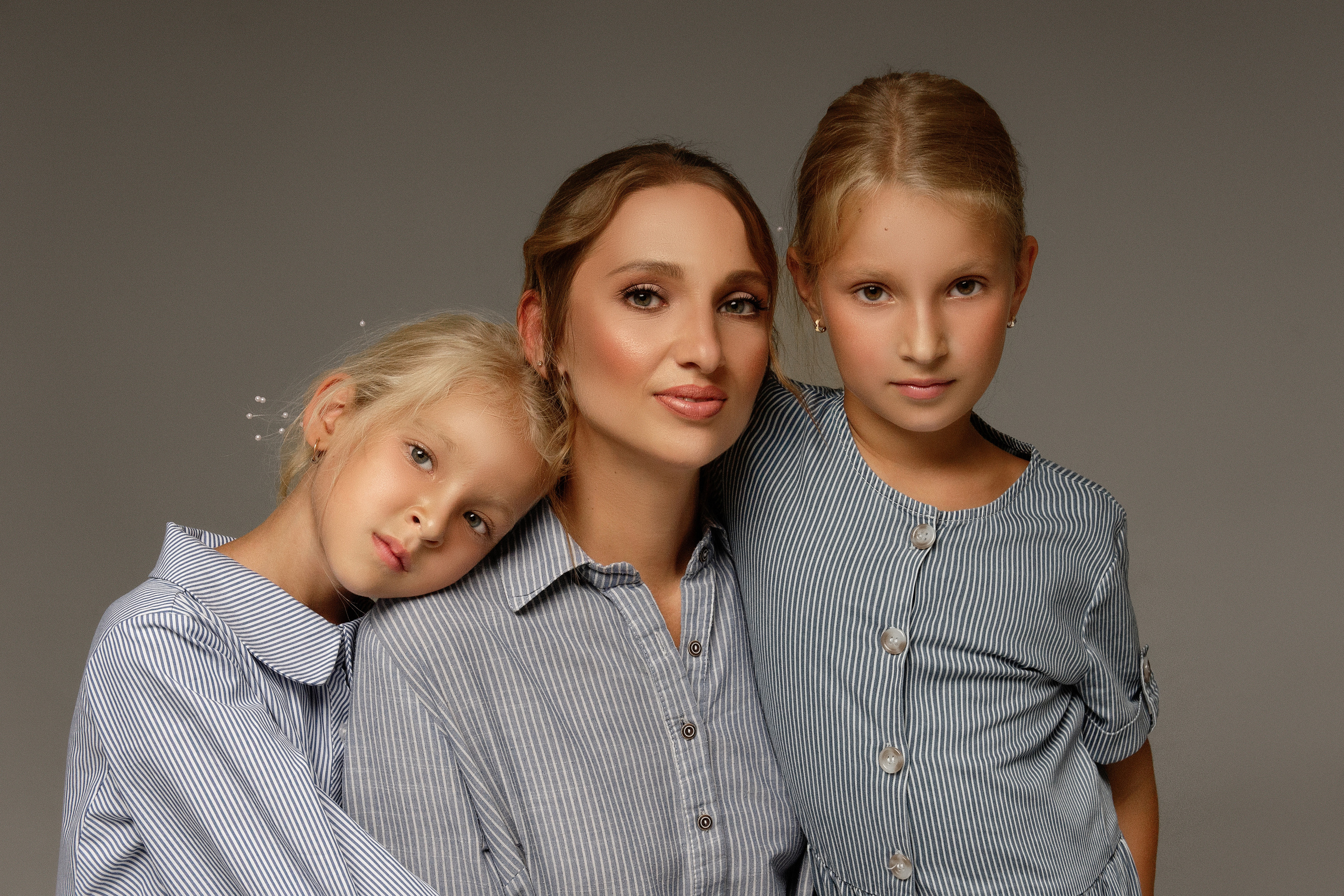 Алёна с семьёй. Фотограф беременности в Екатеринбурге Илона Филатьева