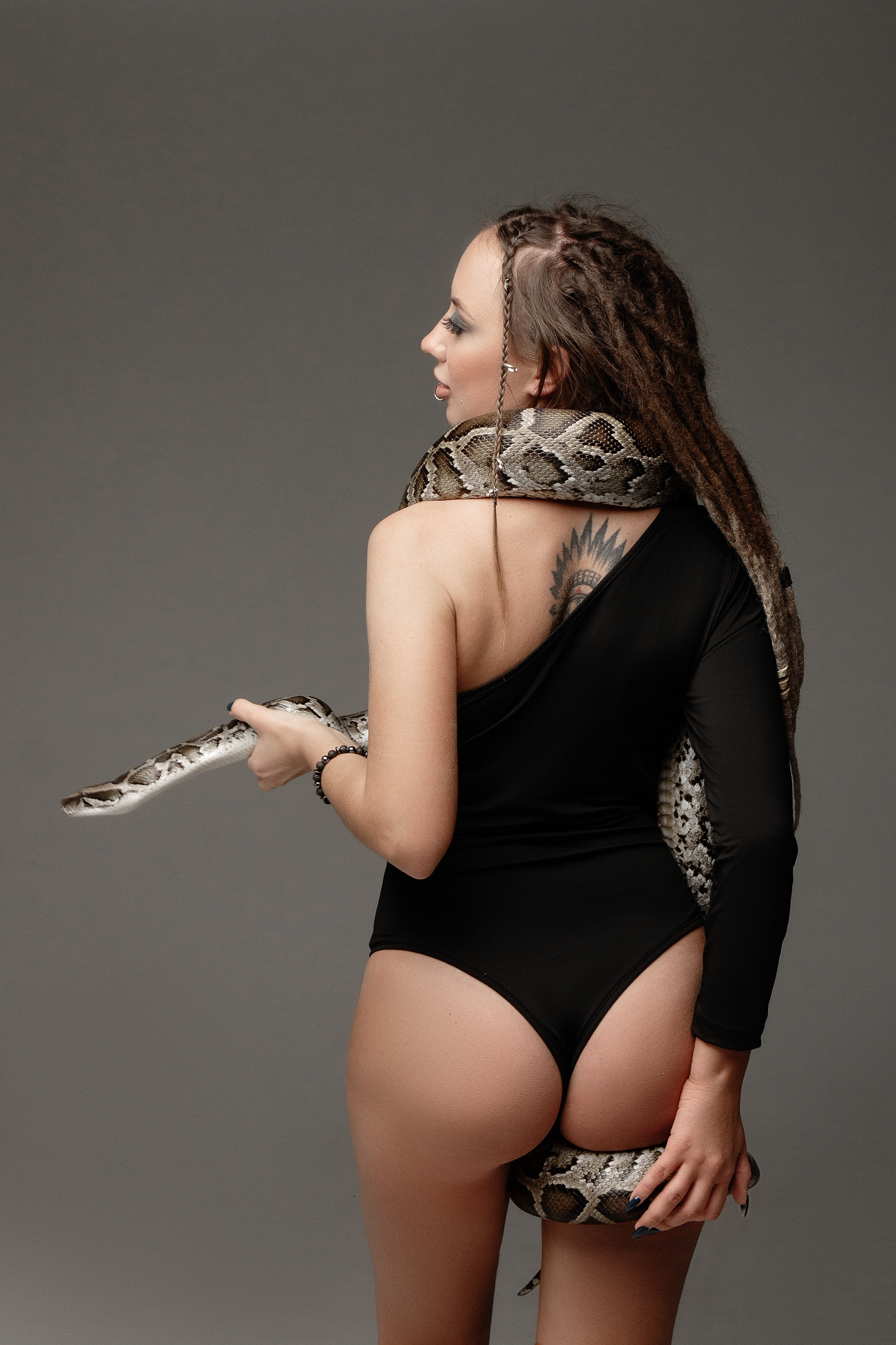 Елена и Горыныч. Фотограф беременности в Екатеринбурге Илона Филатьева