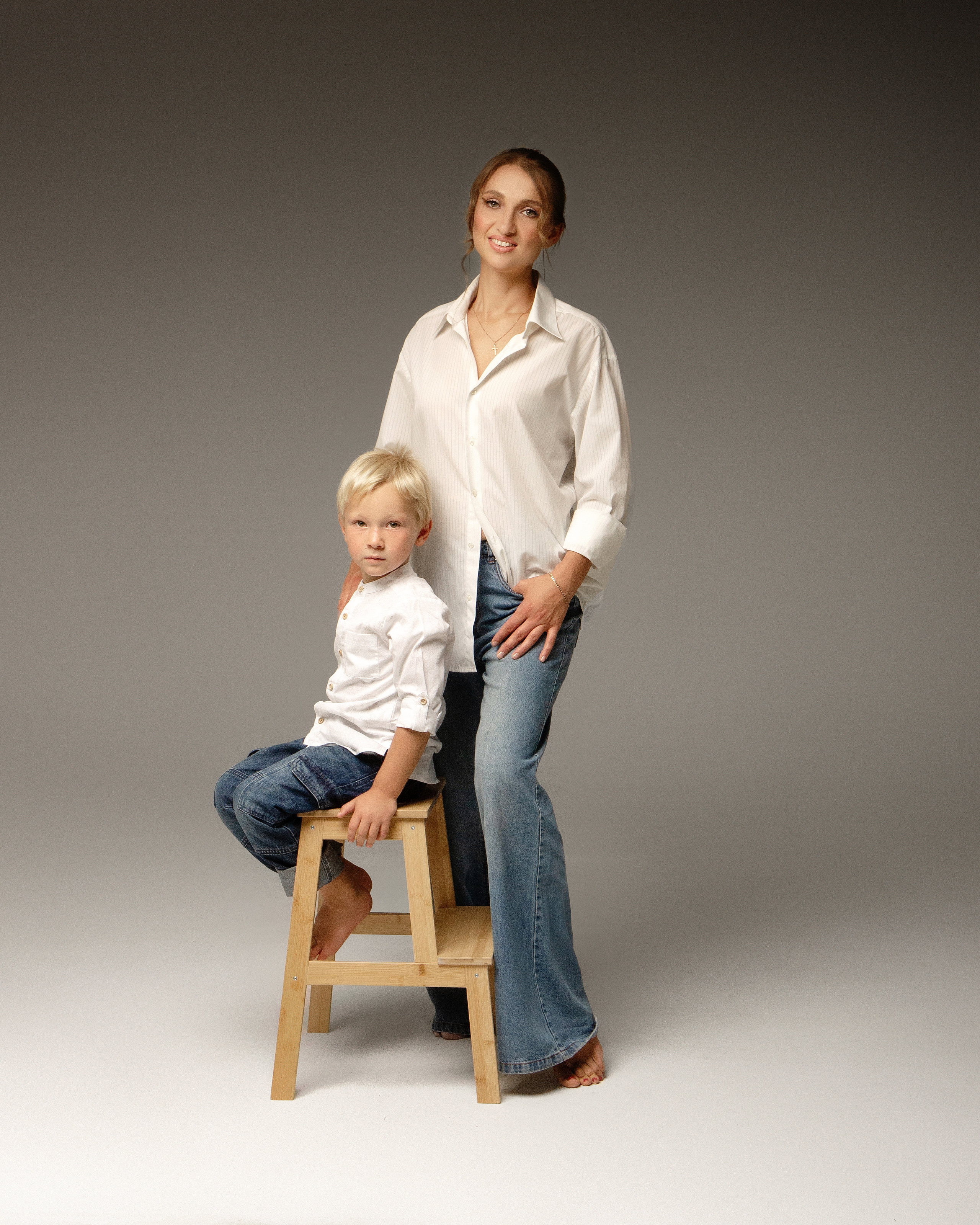 Алёна с семьёй. Фотограф беременности в Екатеринбурге Илона Филатьева