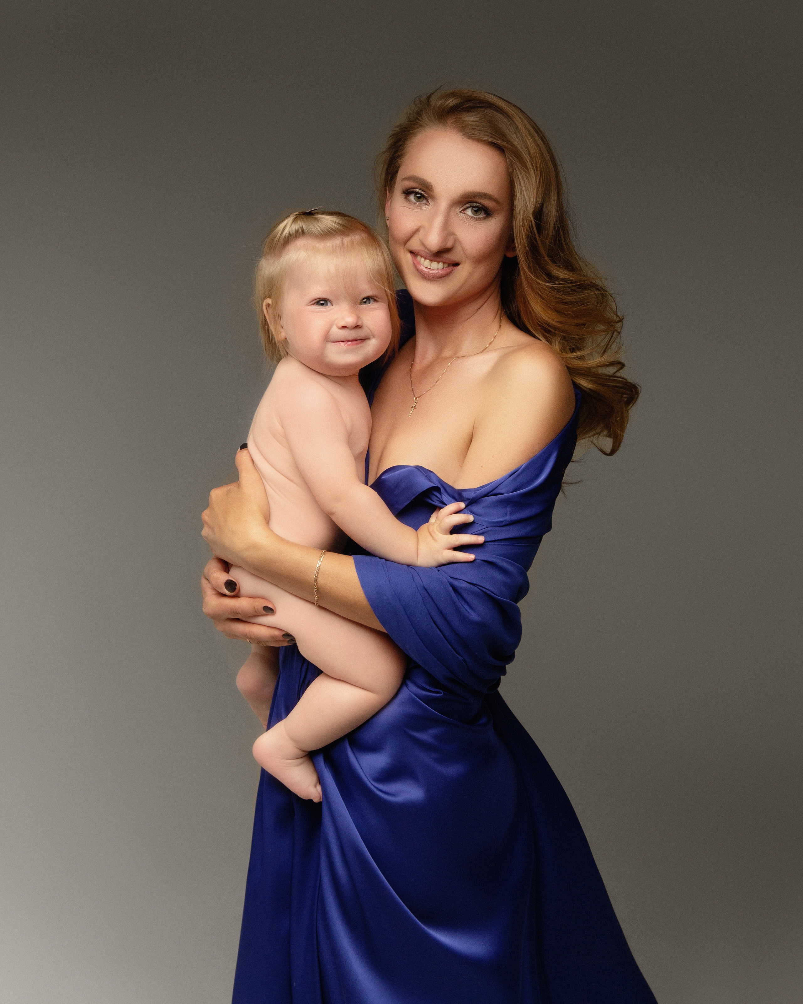 Алёна и Лера. Фотограф беременности в Екатеринбурге Илона Филатьева