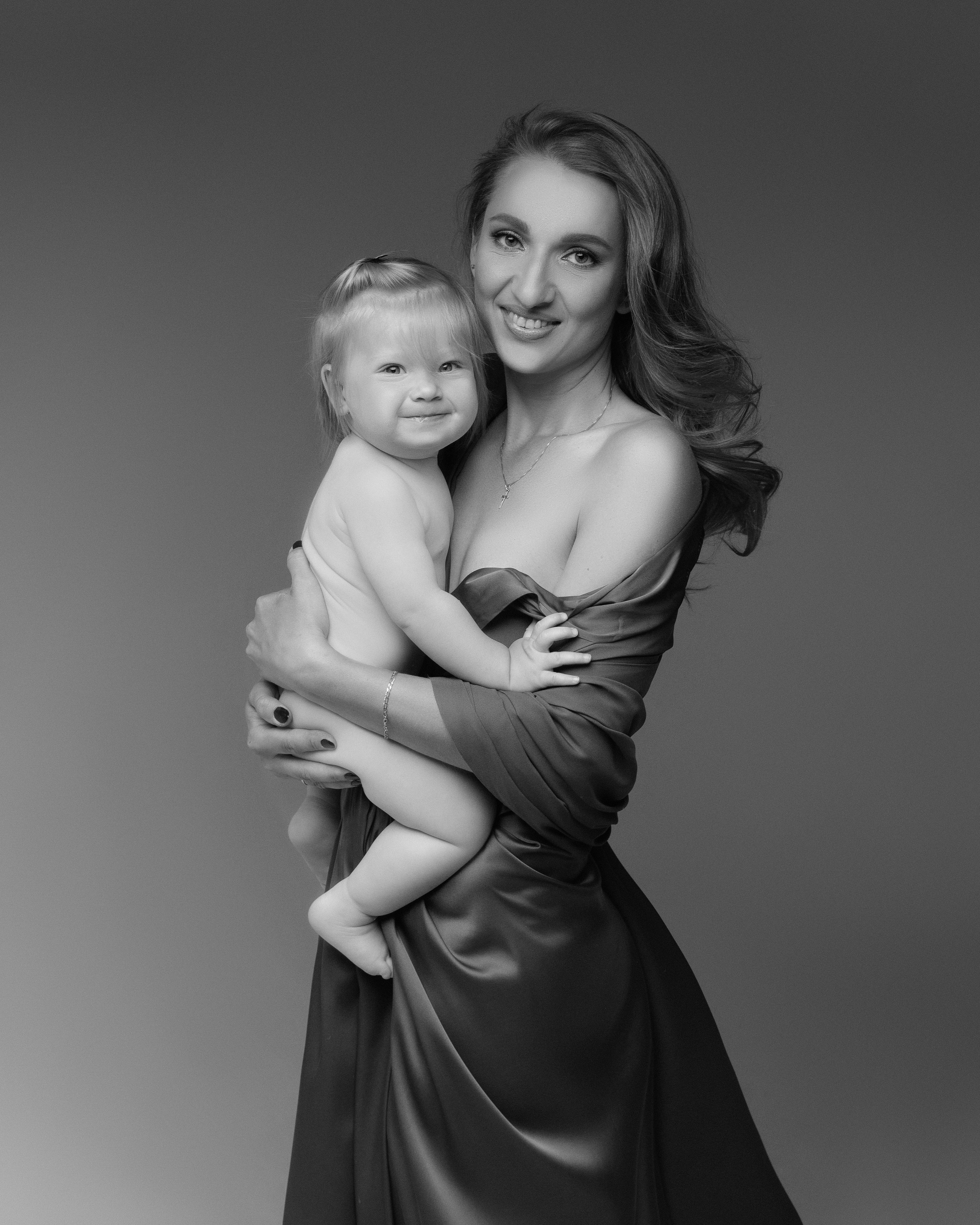 Алёна и Лера. Фотограф беременности в Екатеринбурге Илона Филатьева