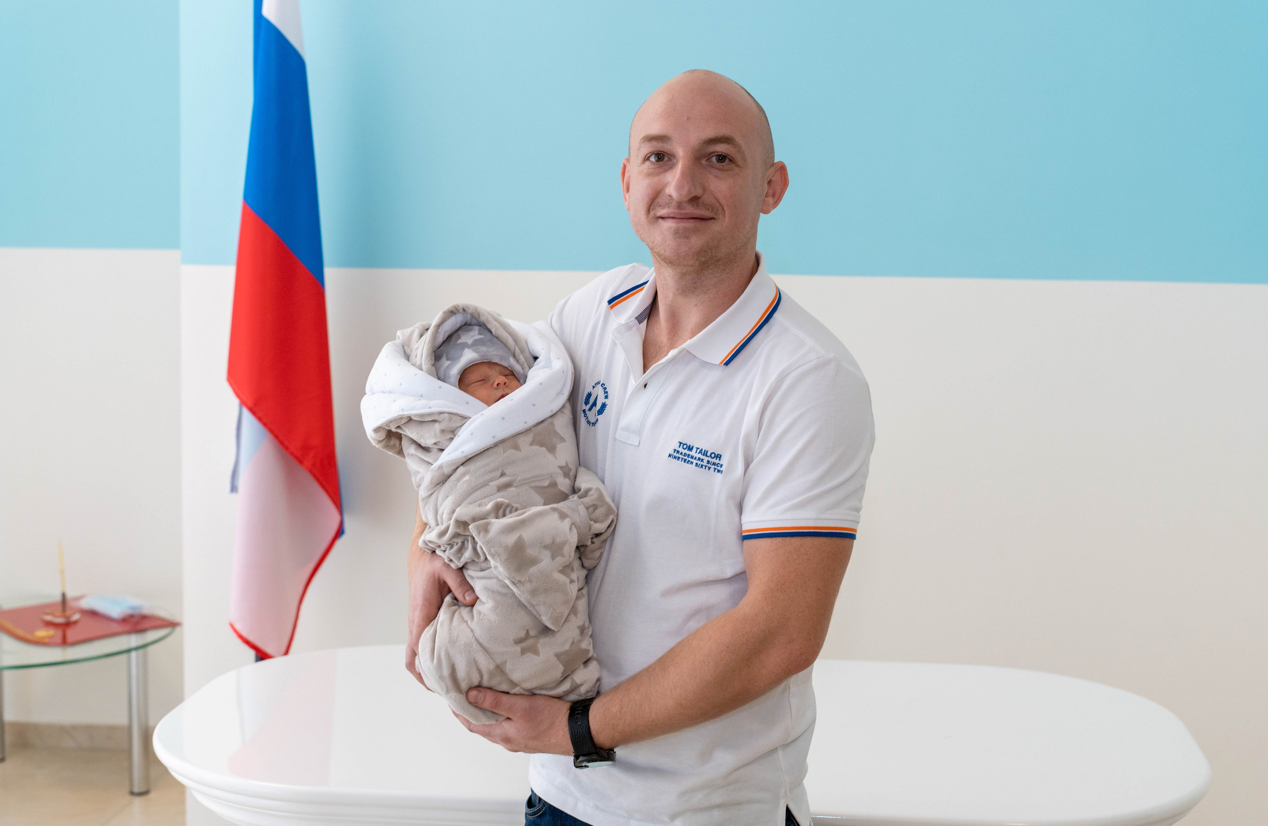 Выписка из роддома. Фотограф на Крещение и Венчание в Туле, детский и семейный фотограф