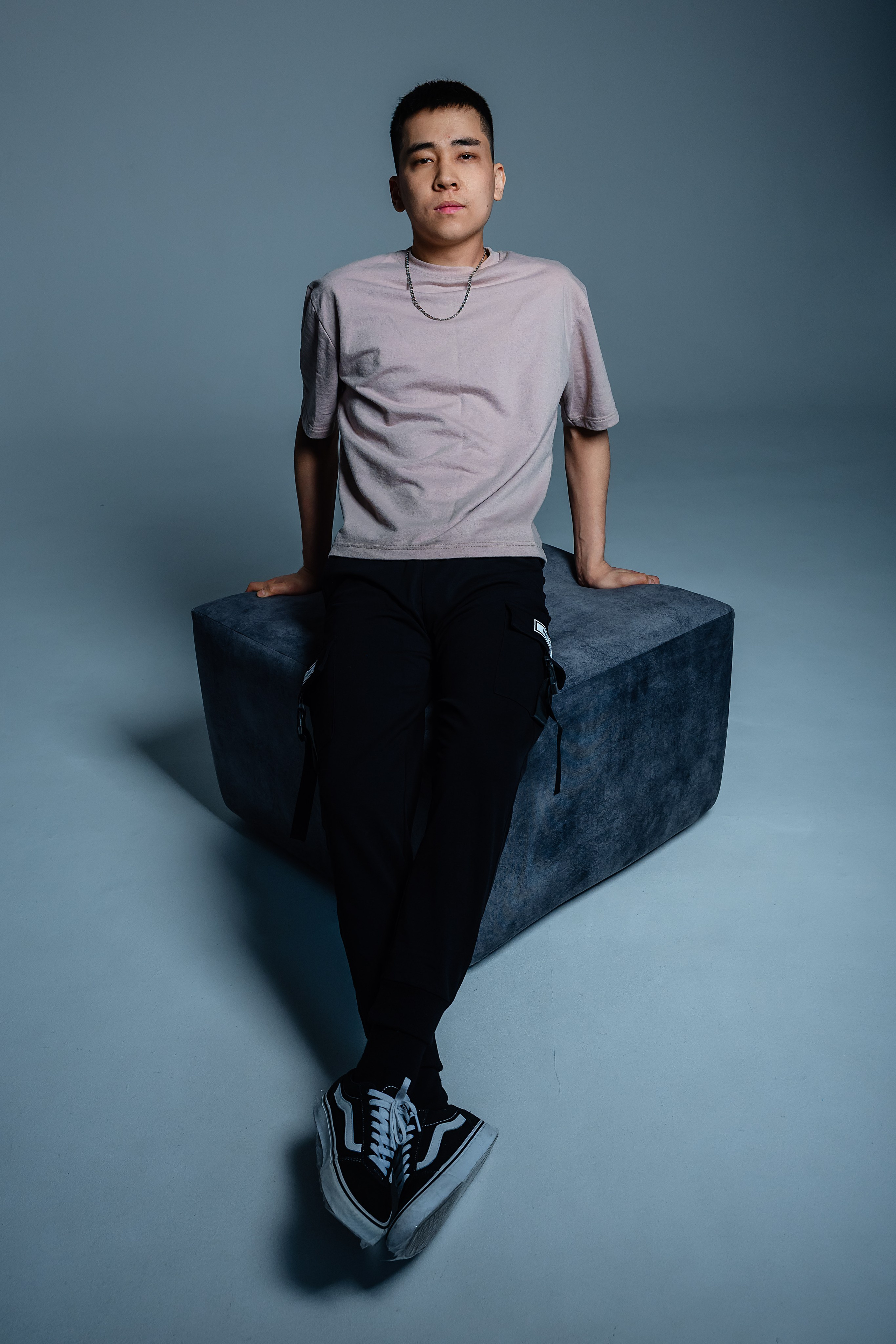 Мужской портрет. Фотограф и видеограф в Улан-Удэ: Аюна Габагуева и Артём Шаханов