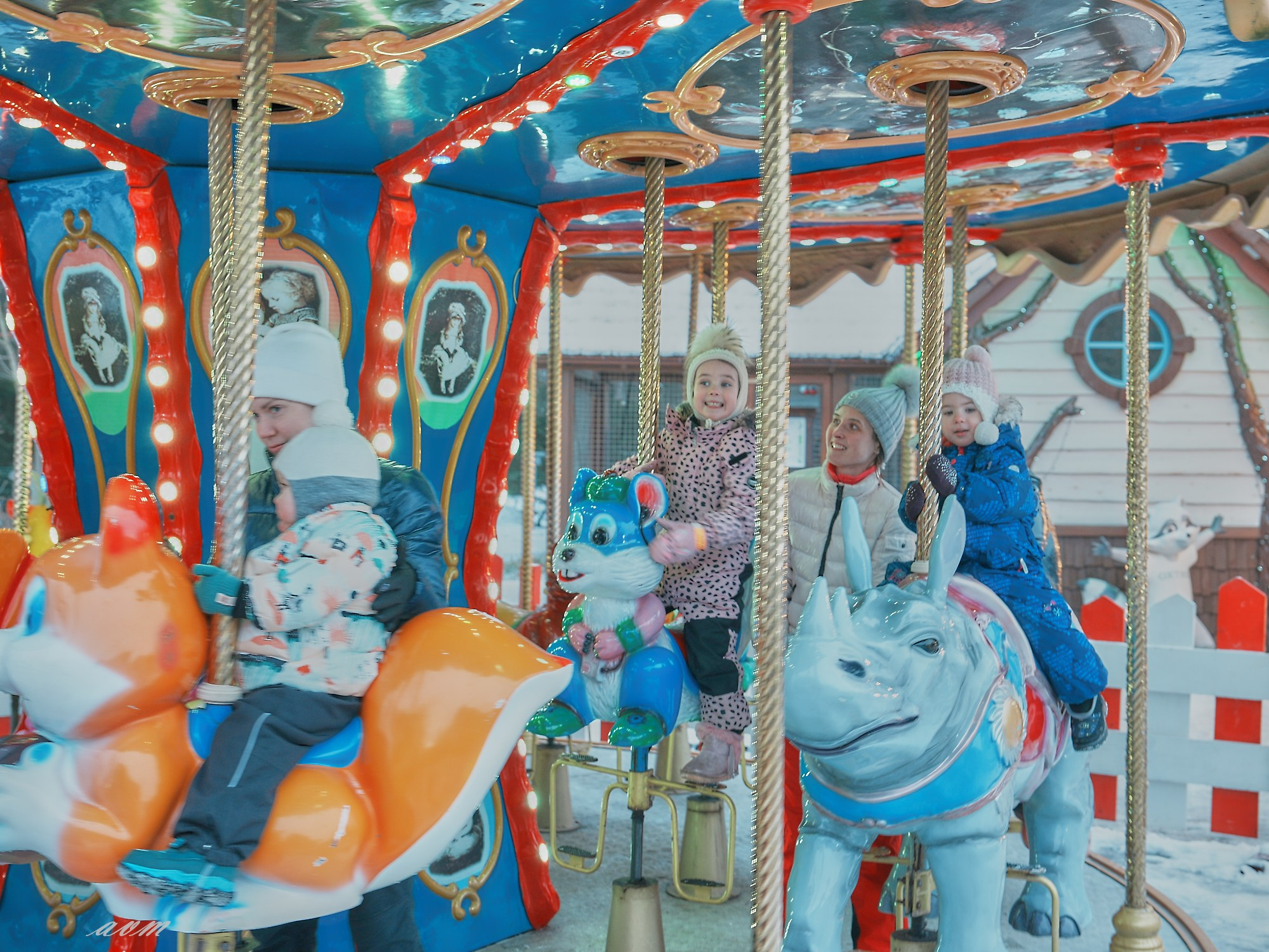 Новый год 2024-2025 Охта Парк. Фотограф Михеев Андрей