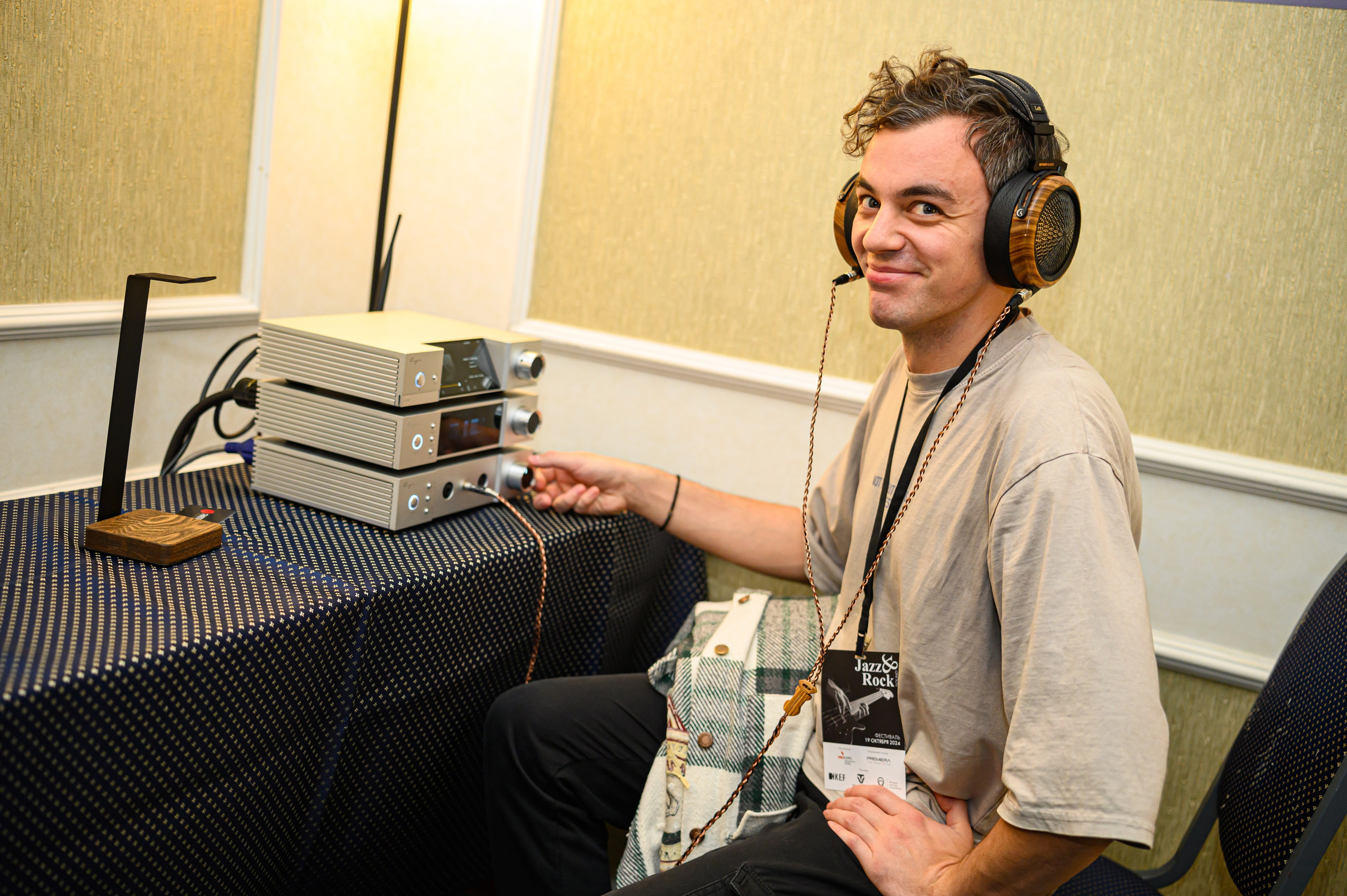 Выставки и конференции. Дмитрий Юн