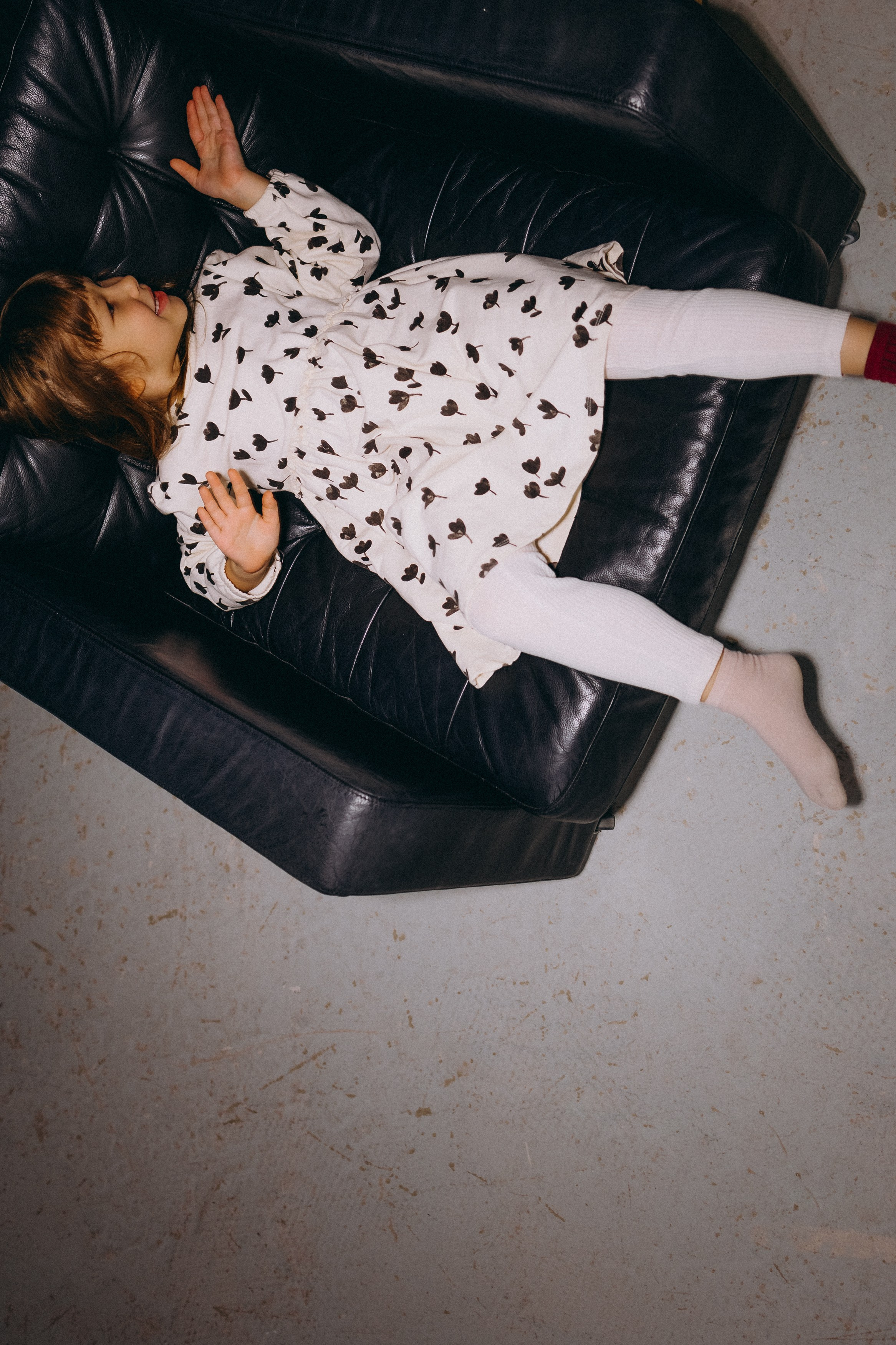 Мика Сара. Главная