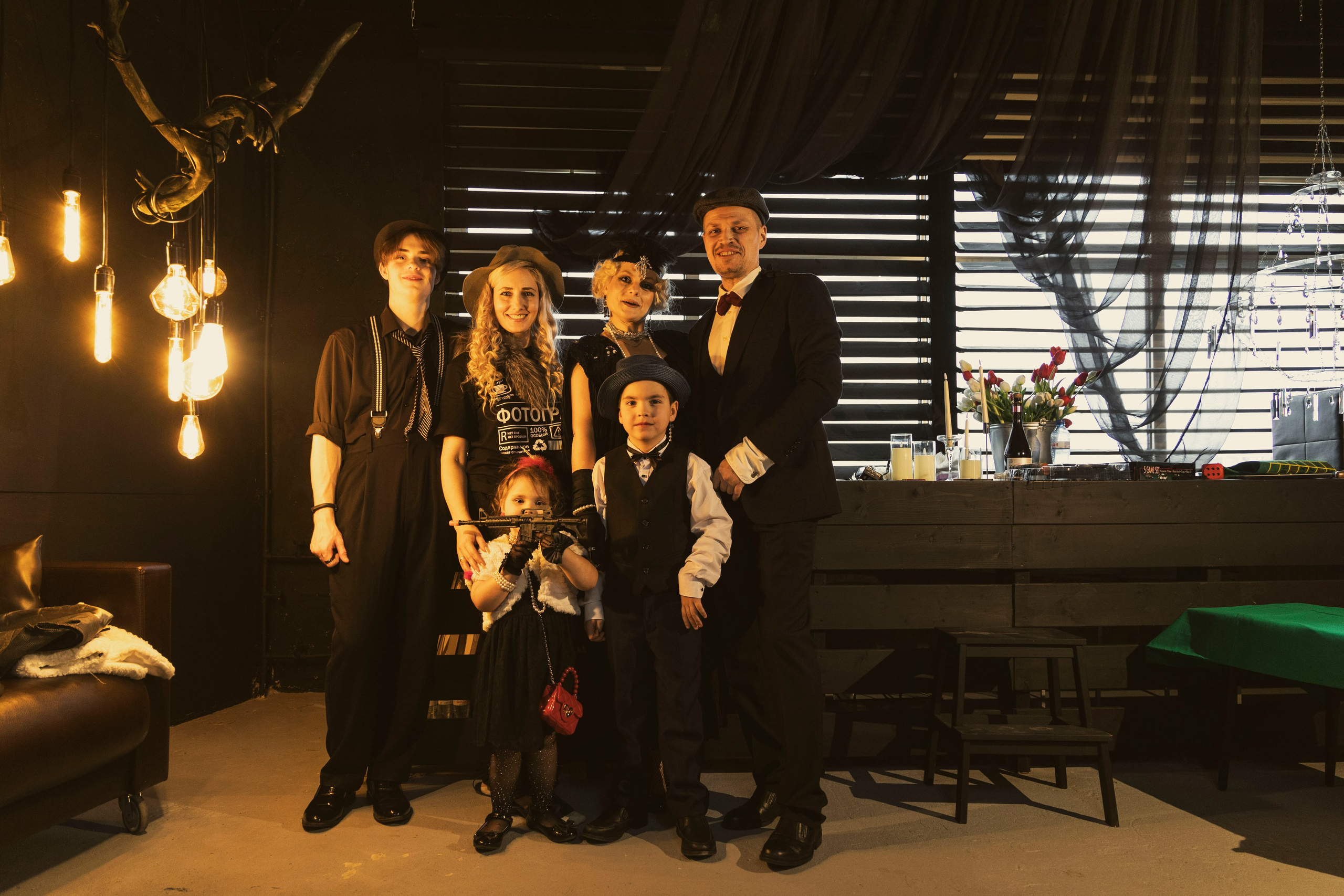 Семья Волковых. Фотограф для маркетплейсов, фотоуслуги в Жуковском Татьяна Марсуверских