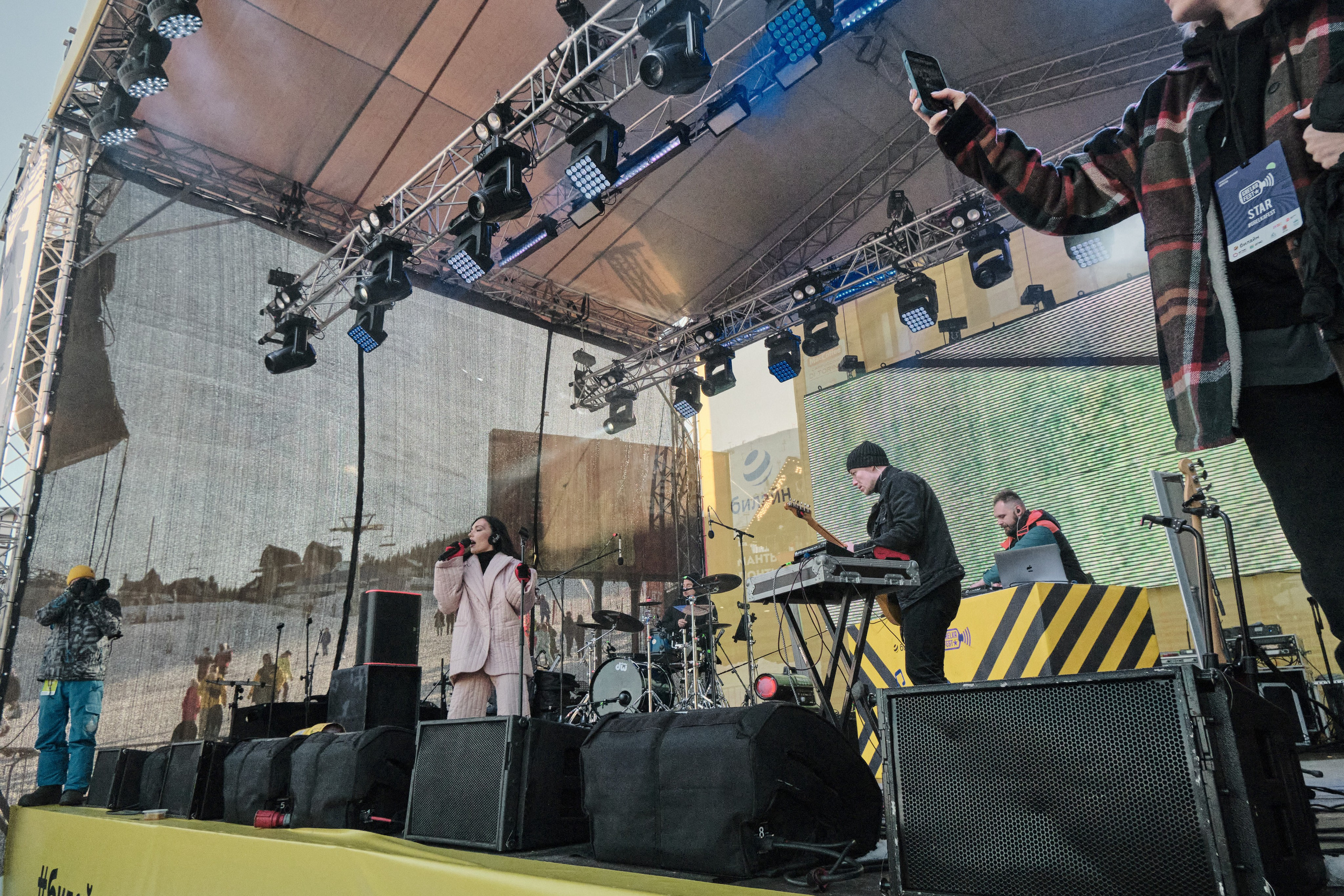 Грелка фест 21.04.2023. Свадебный и семейный фотограф в Новокузнецке Иван Иванов