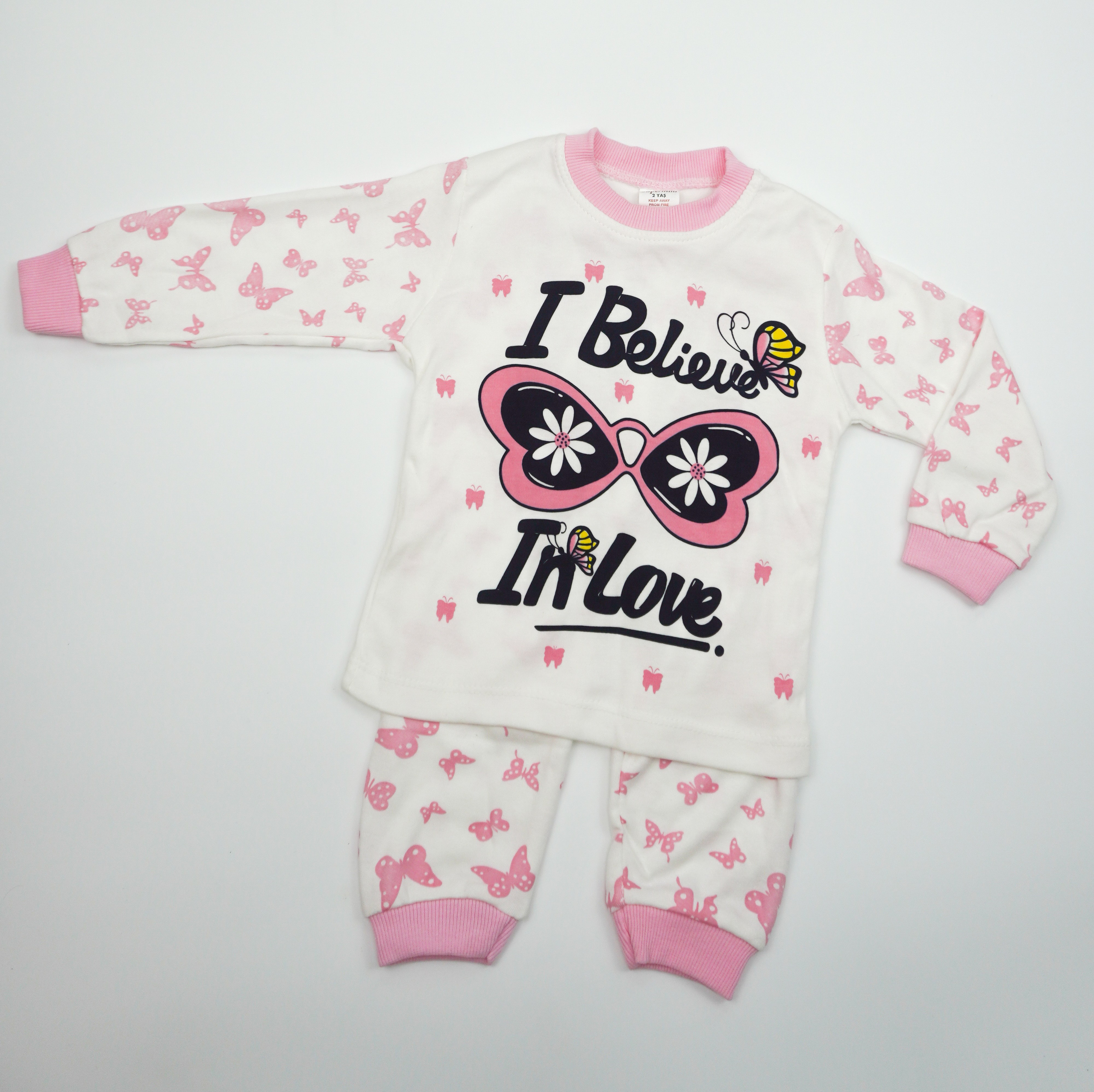 Одежда. Кузнецова Мария — профессиональный фотограф в Санкт-Петербурге | Предметная фотосъёмка, модельные тесты, актёрское портфолио, концерты