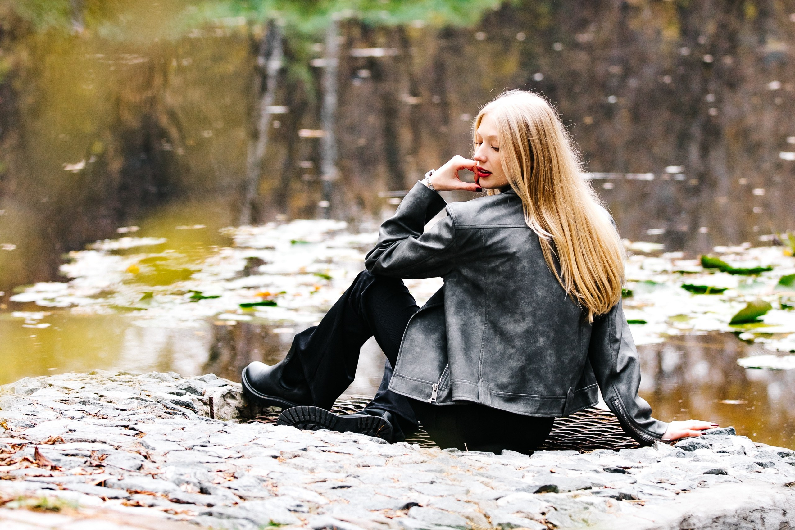 Прогулка с Аней. Александр Ченченко ака Саша Че. Свадебный, репортажный и портретный фотограф. Москва. Россия. Весь мир