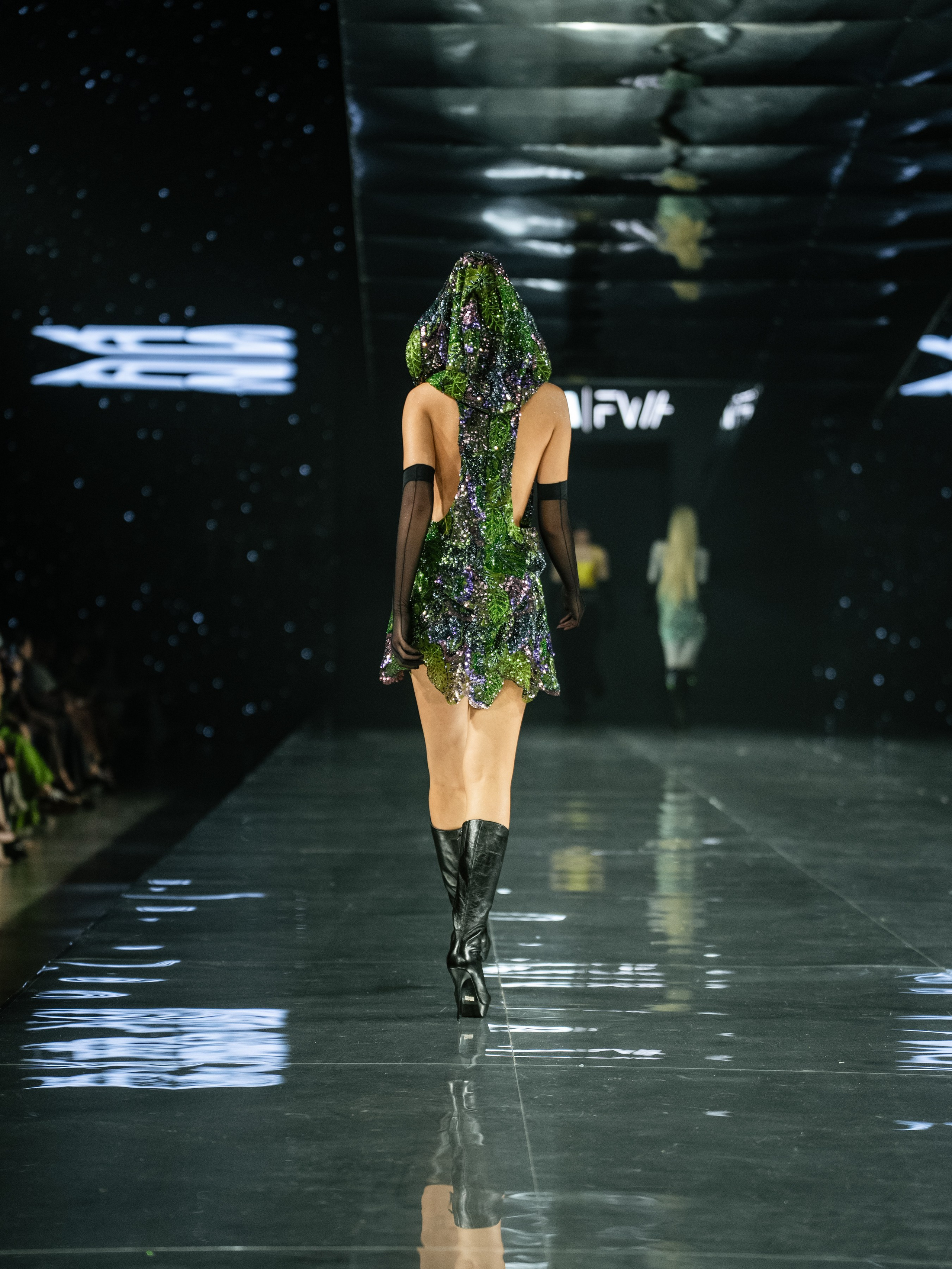 Visa Fashion Week YESYES. Сайт Алматинского НЮ АРТ, будуар и фэшн фотографа Дениса Карпенко