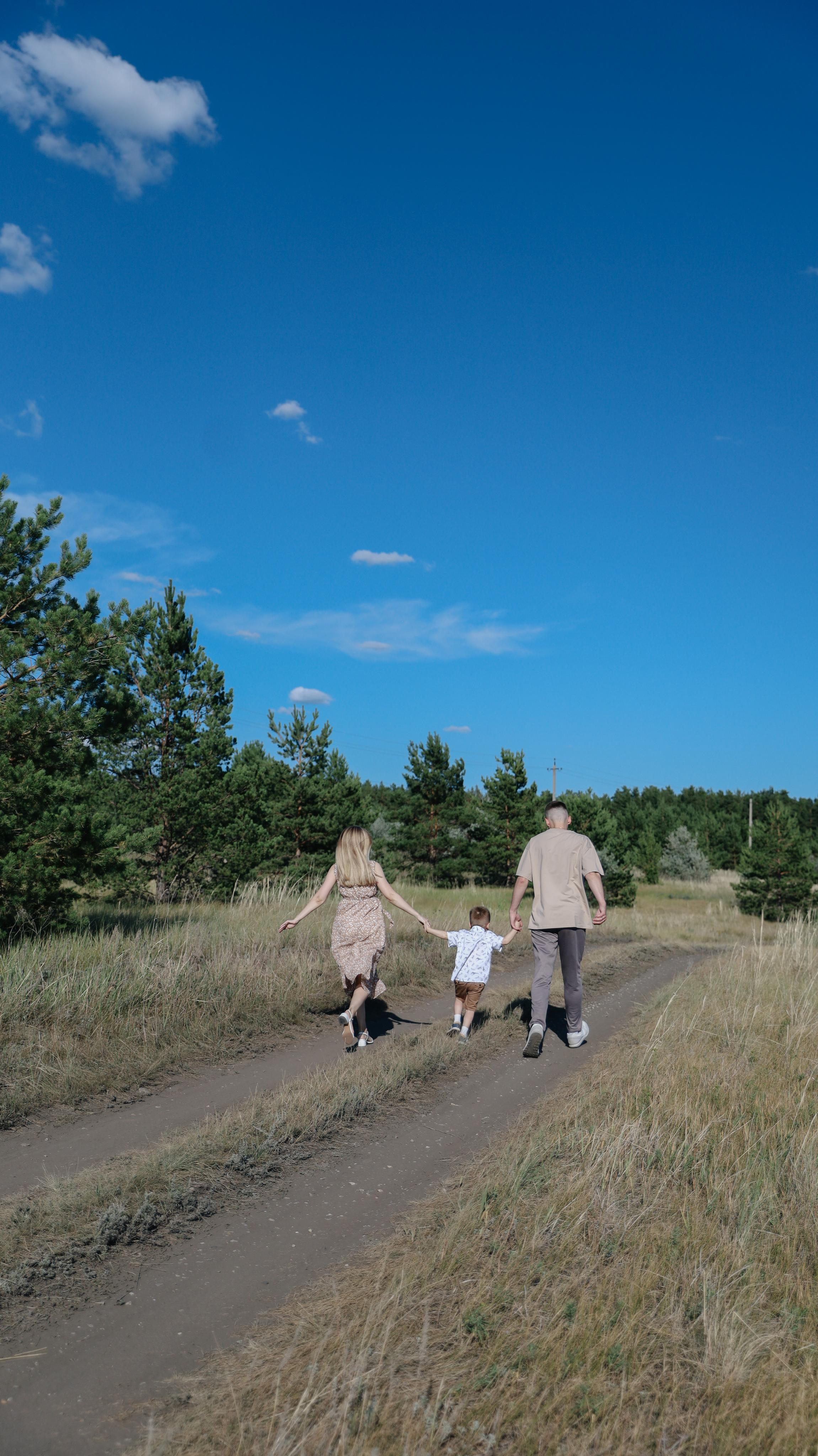 Прогулочная 2. Семейный и свадебный фотограф в Южноуральске Екатерина Столярова