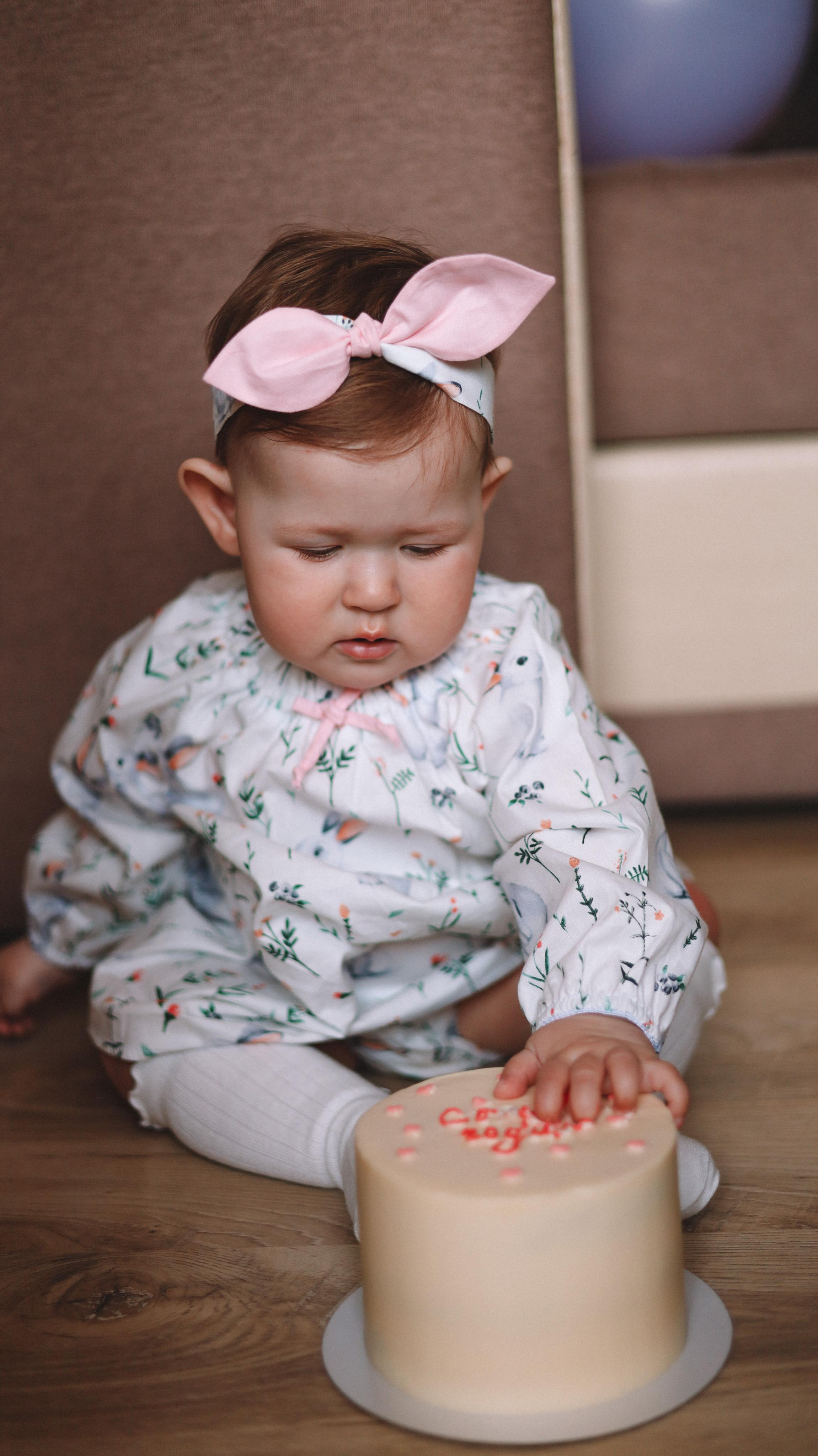 Годик Софии. Семейный и свадебный фотограф в Южноуральске Екатерина Столярова
