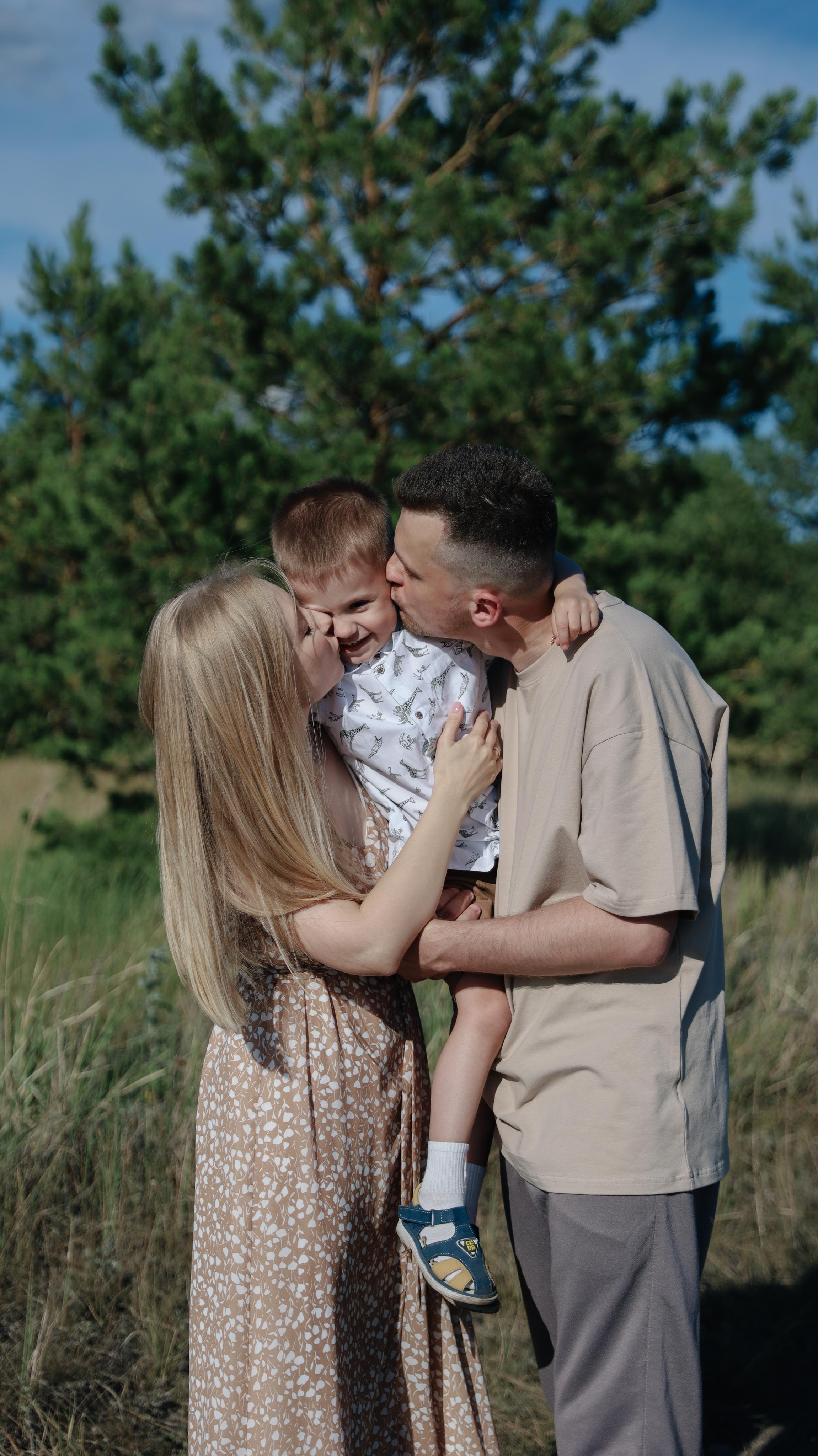 Прогулочная 2. Семейный и свадебный фотограф в Южноуральске Екатерина Столярова