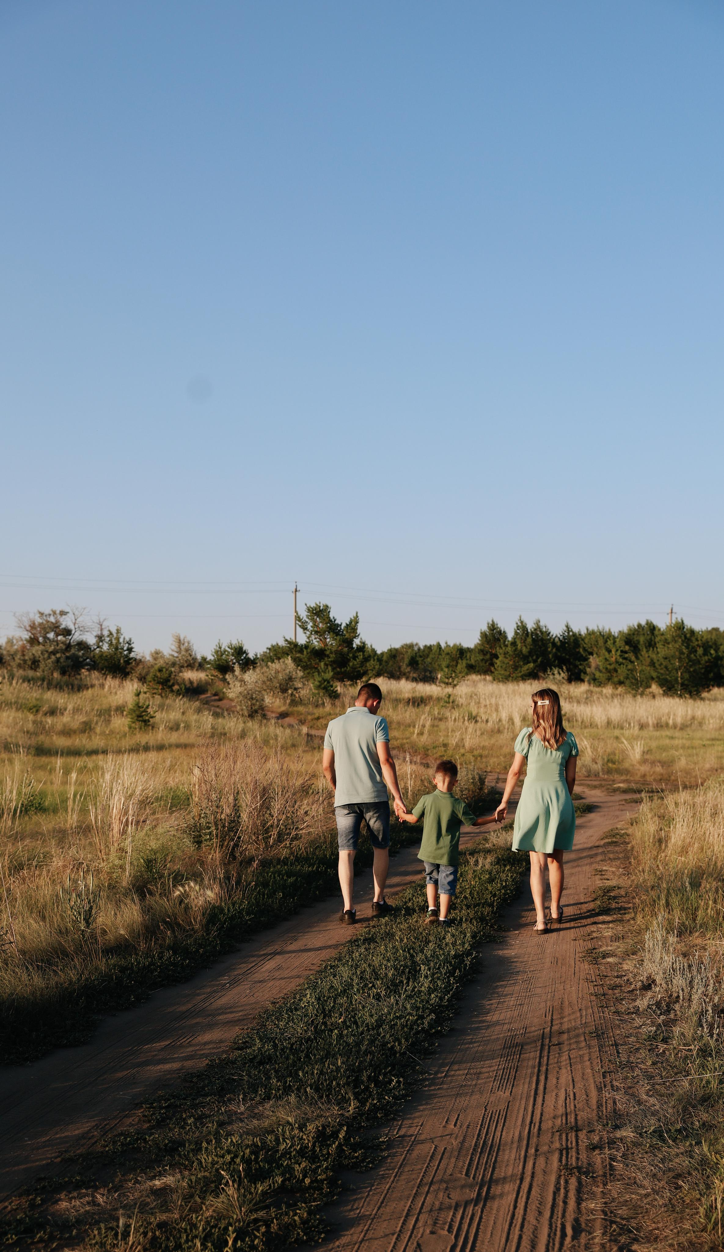 Прогулочная. Семейный и свадебный фотограф в Южноуральске Екатерина Столярова