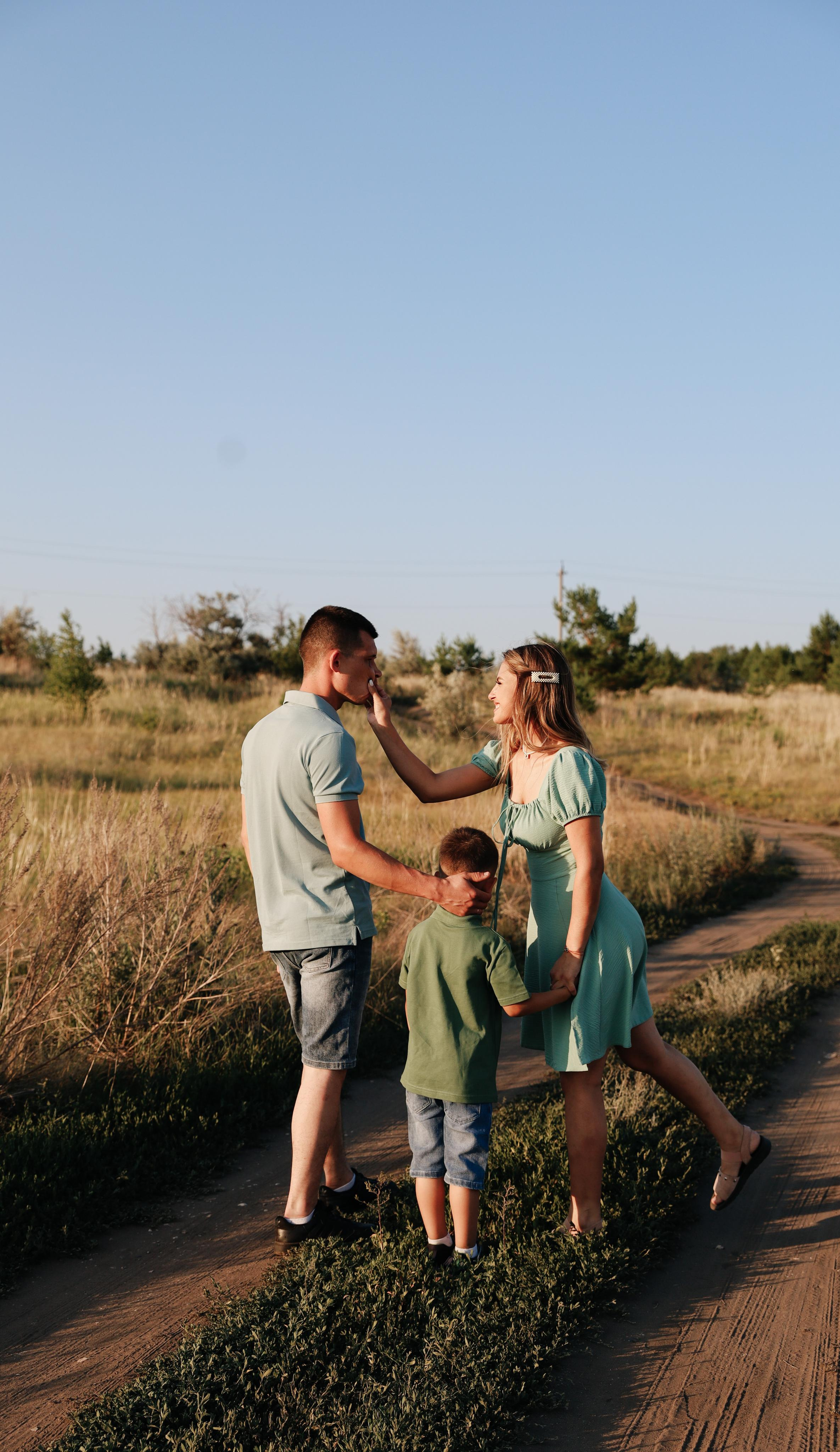 Прогулочная. Семейный и свадебный фотограф в Южноуральске Екатерина Столярова