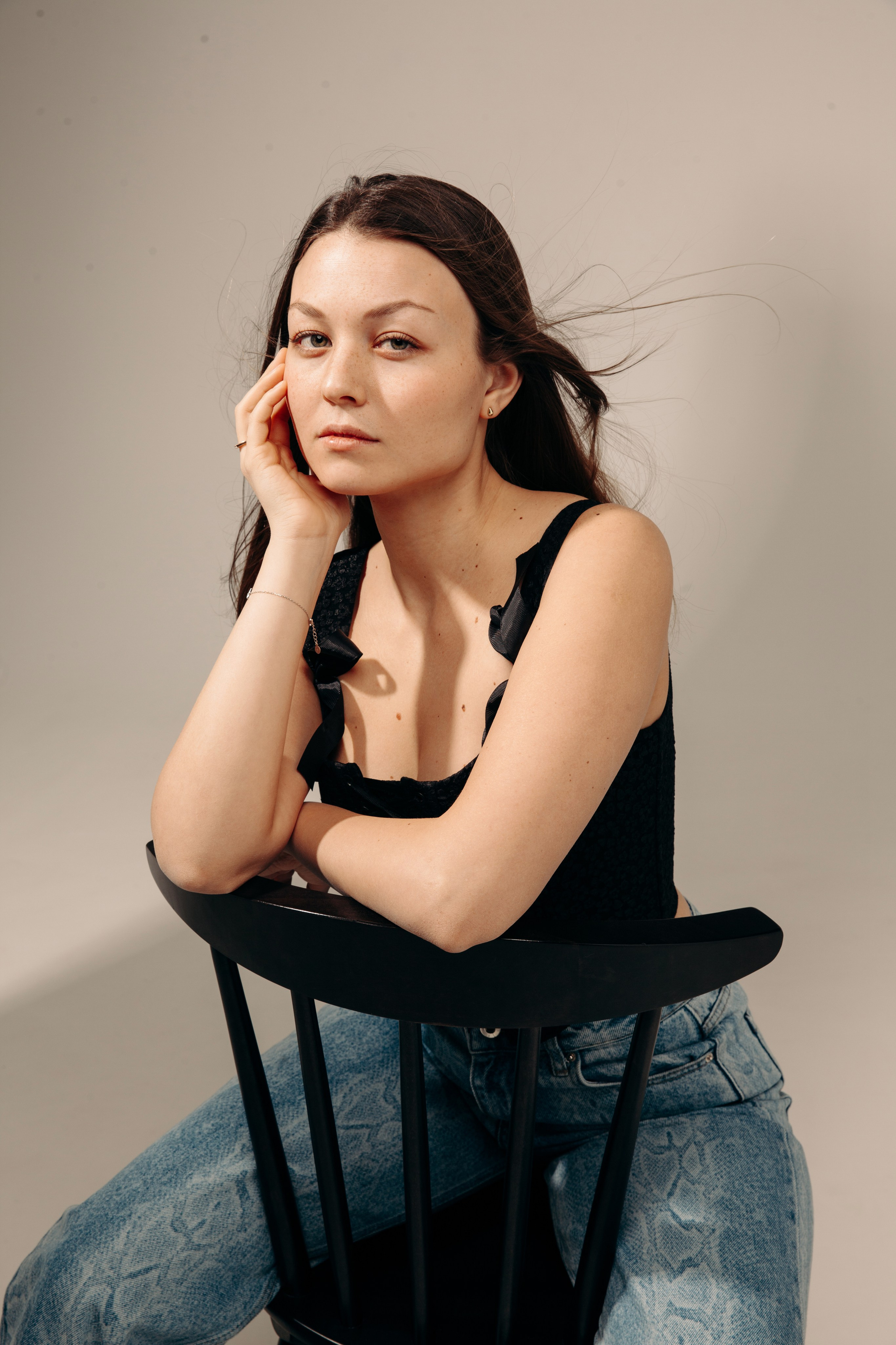 Diana — Studio Portraits. Anastasia Lanina — Fashion & Portrait Photographer in Bodrum