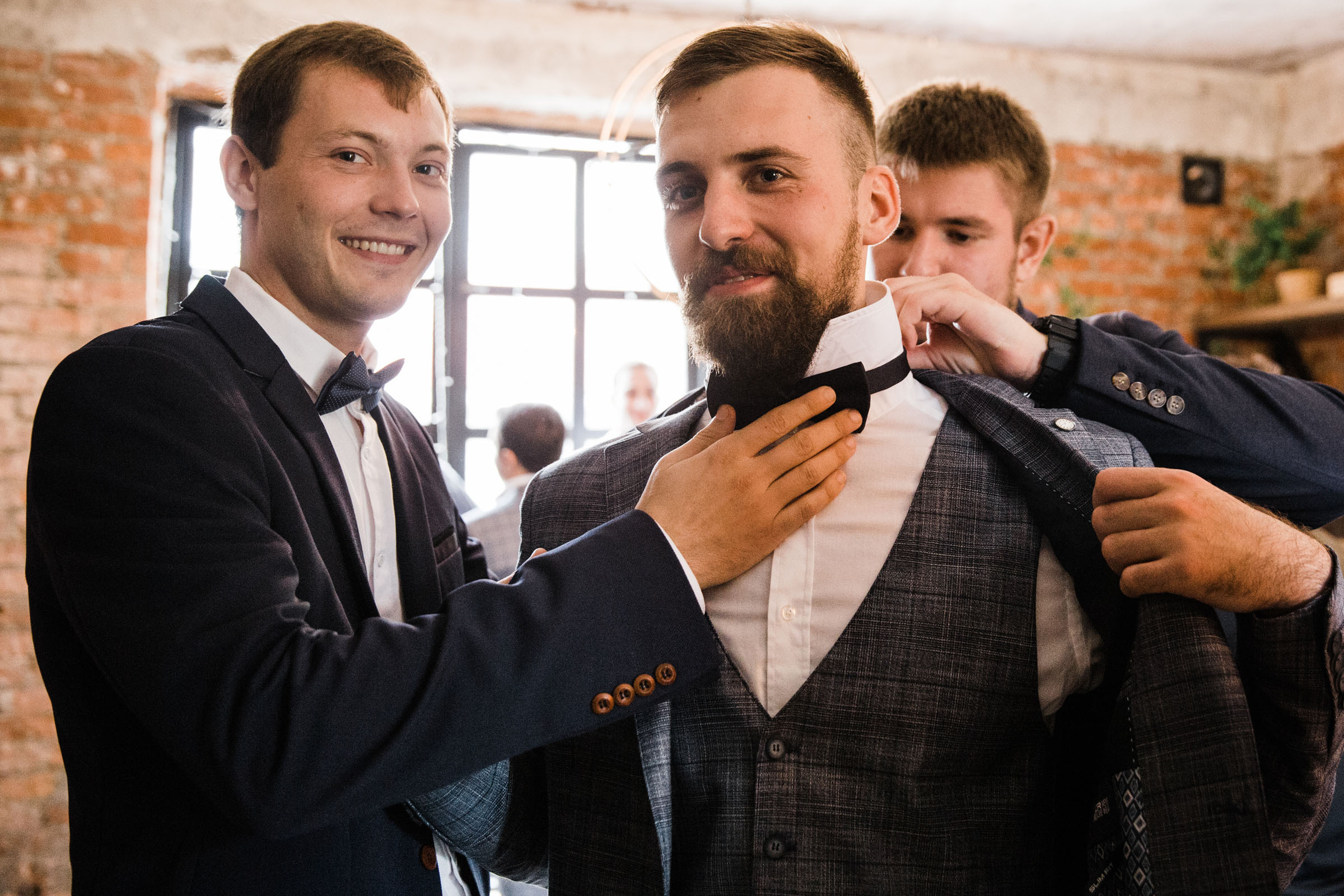 Выпить сразу: против безумия толп // Максим&Лиза. Фотограф Алутера Ирина