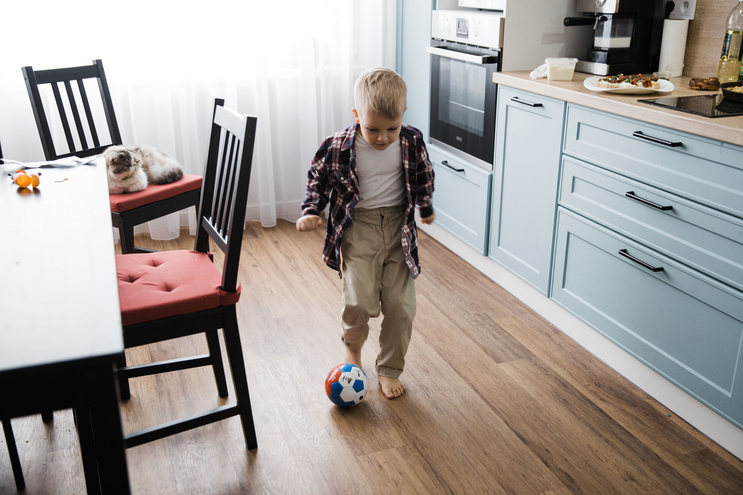 Когда пройдет сто лет // Ваня_Елена_Дима. Фотограф Алутера Ирина