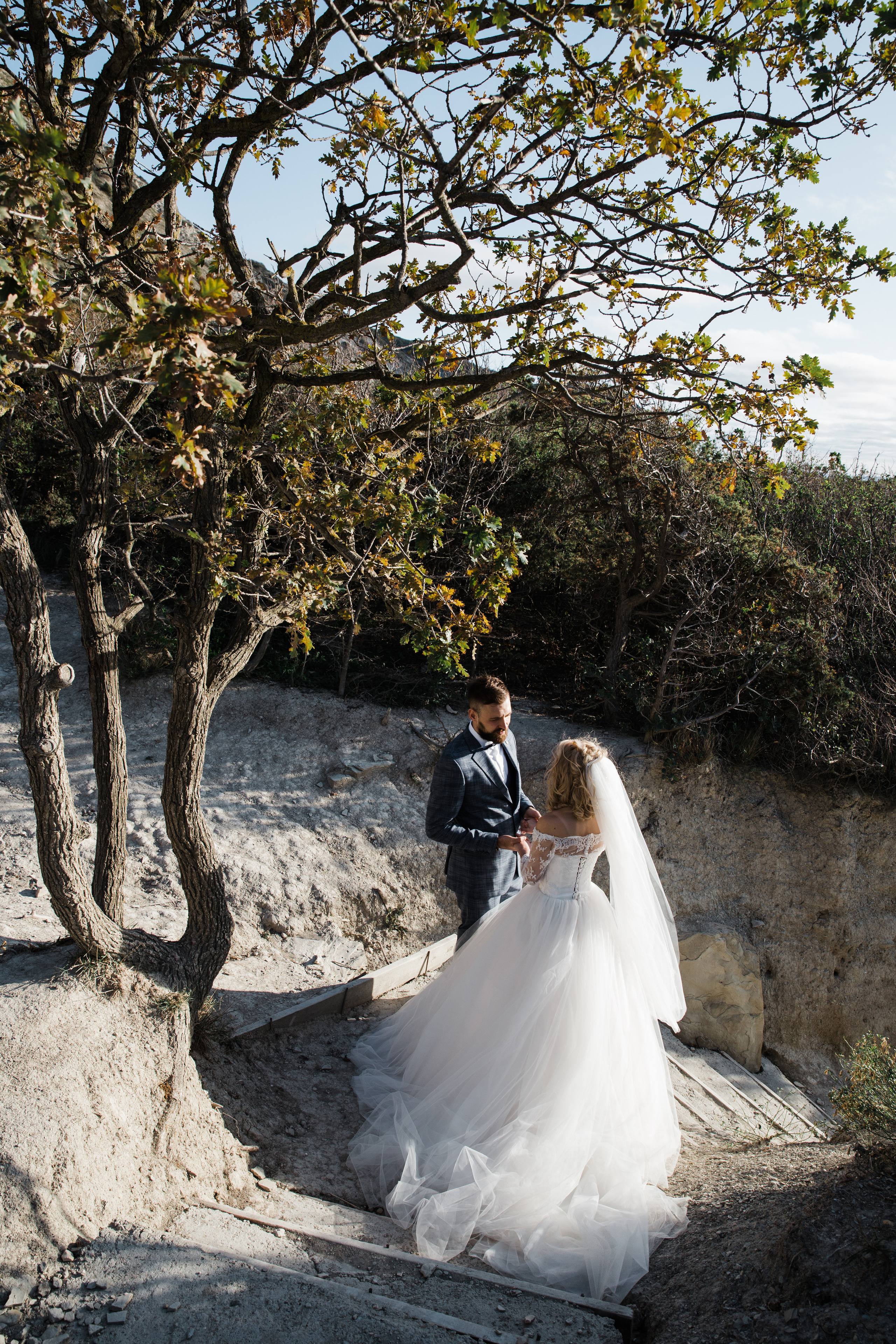 Выпить сразу: против безумия толп // Максим&Лиза. Фотограф Алутера Ирина