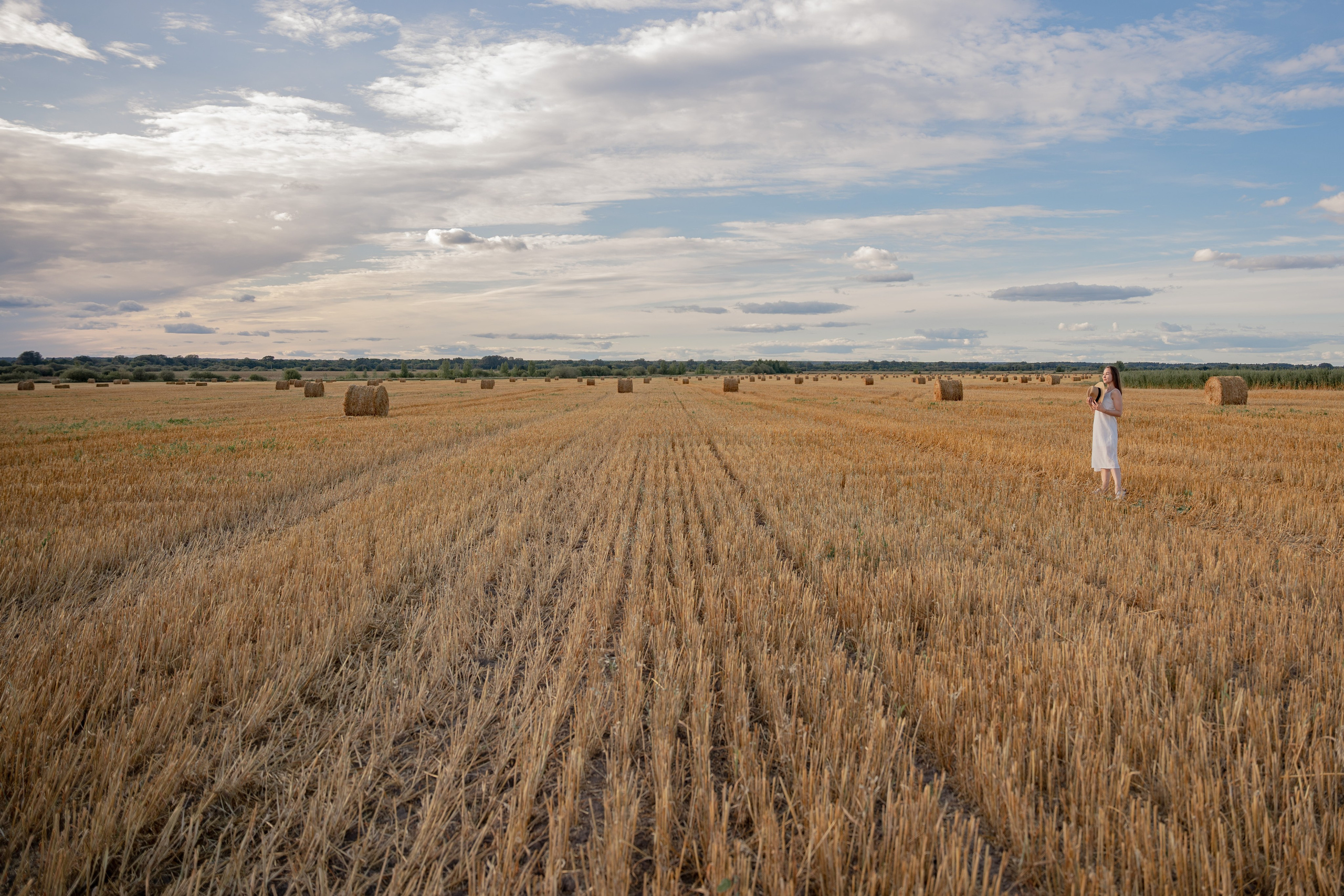 Ольга в поле