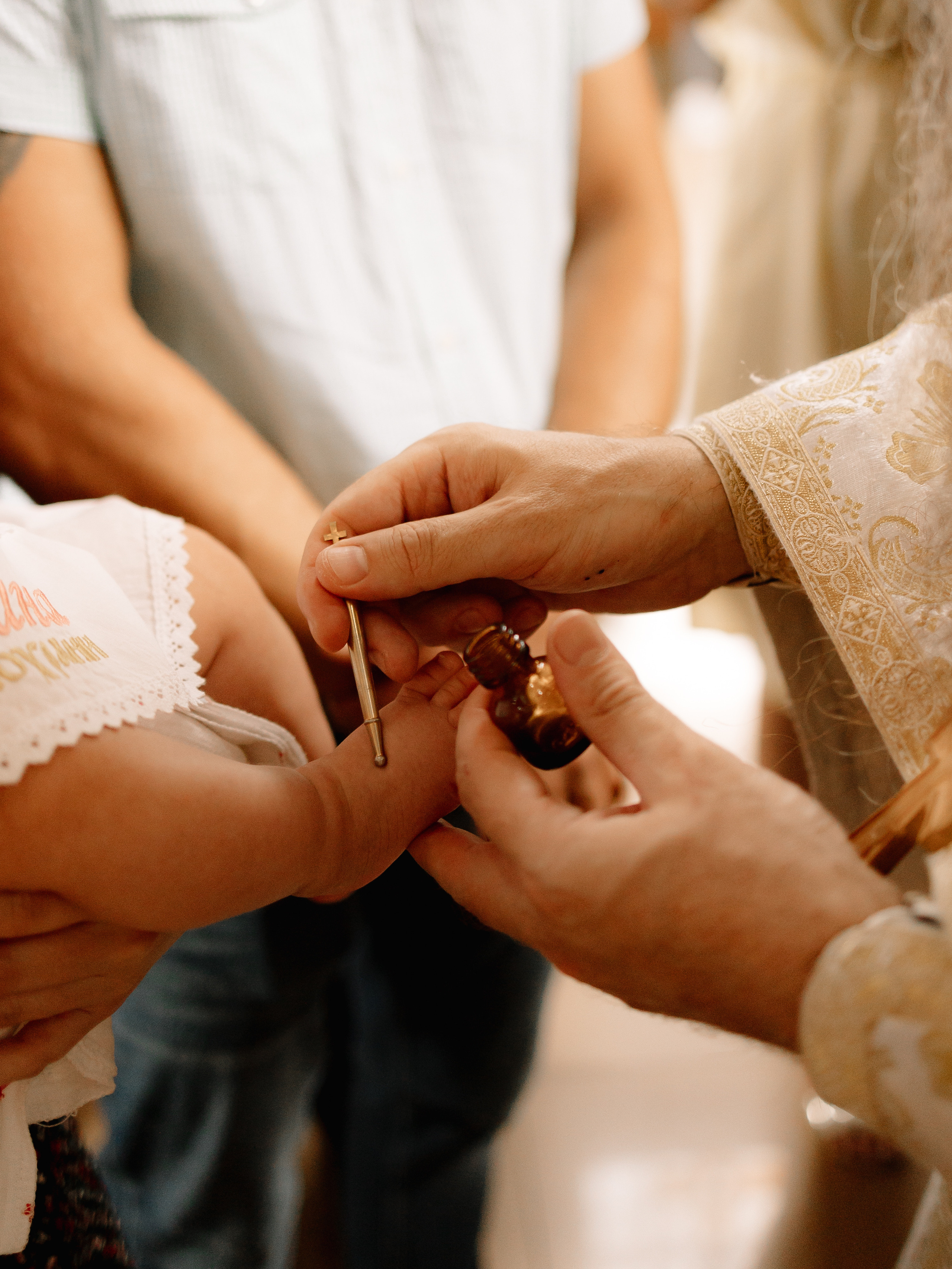 Таинство крещения Миланы. Семейный фотограф в Краснодаре Храмова Анна