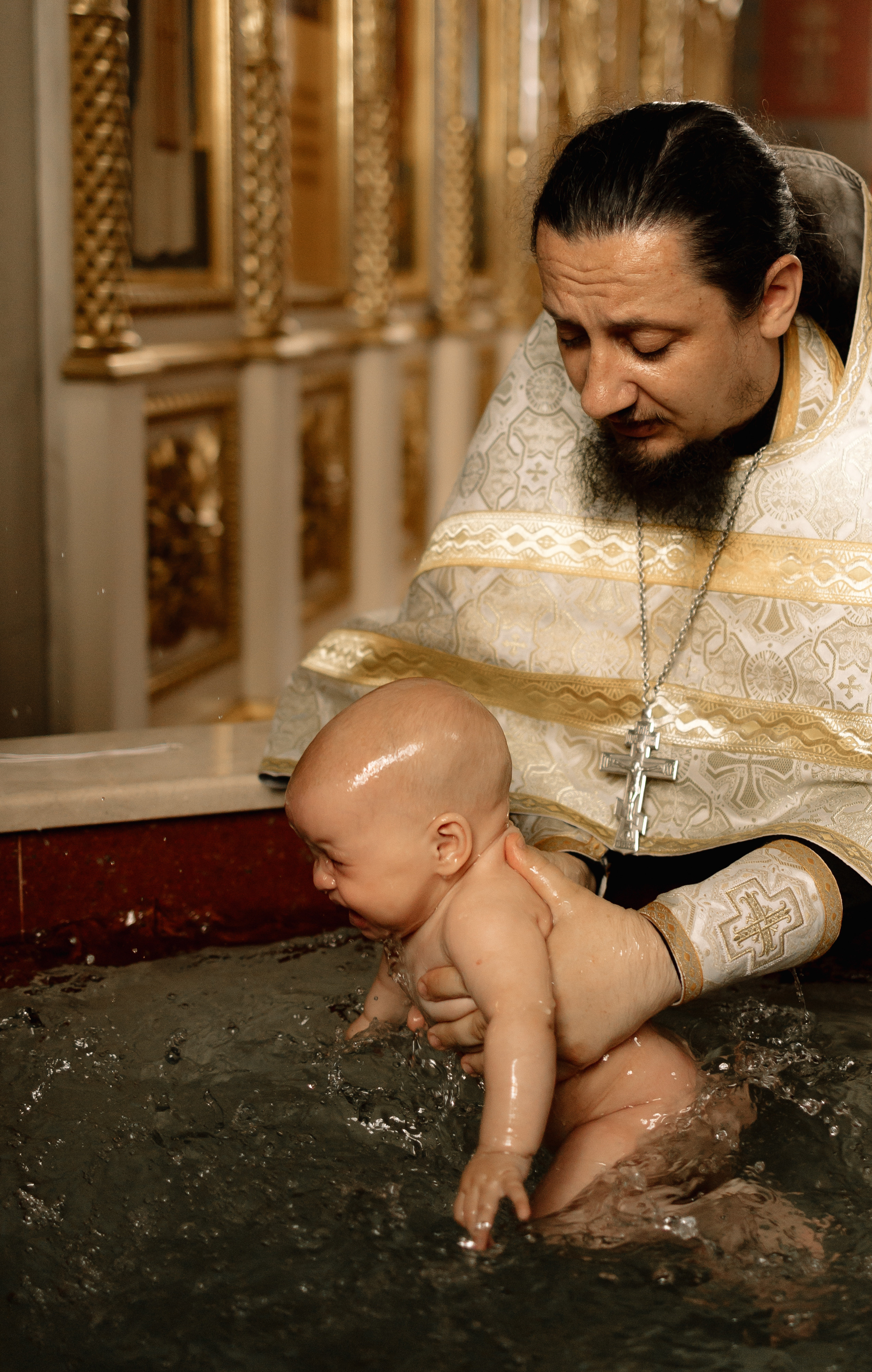 Таинство крещения Миланы. Семейный фотограф в Краснодаре Храмова Анна