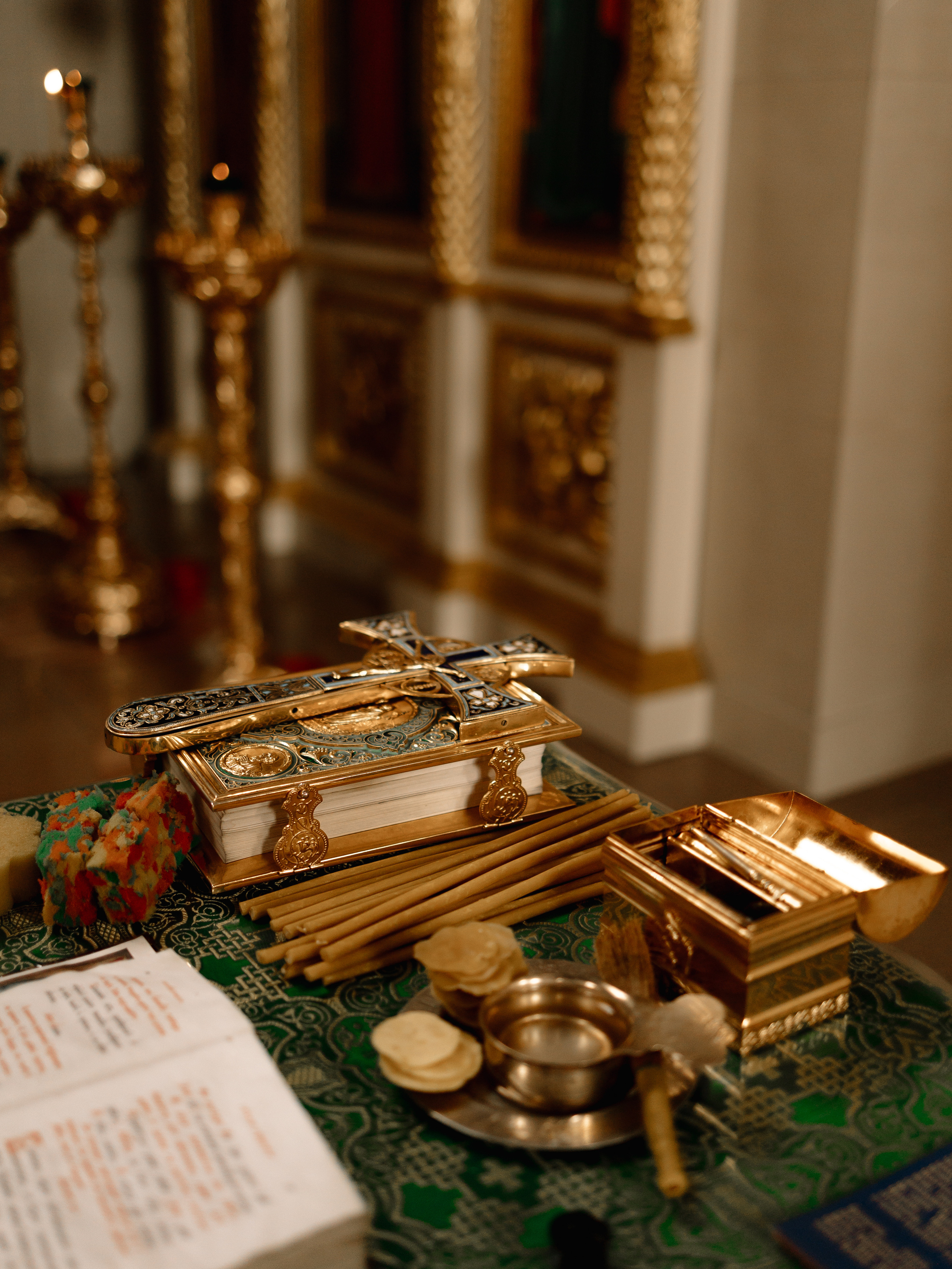 Таинство крещения Миланы. Семейный фотограф в Краснодаре Храмова Анна