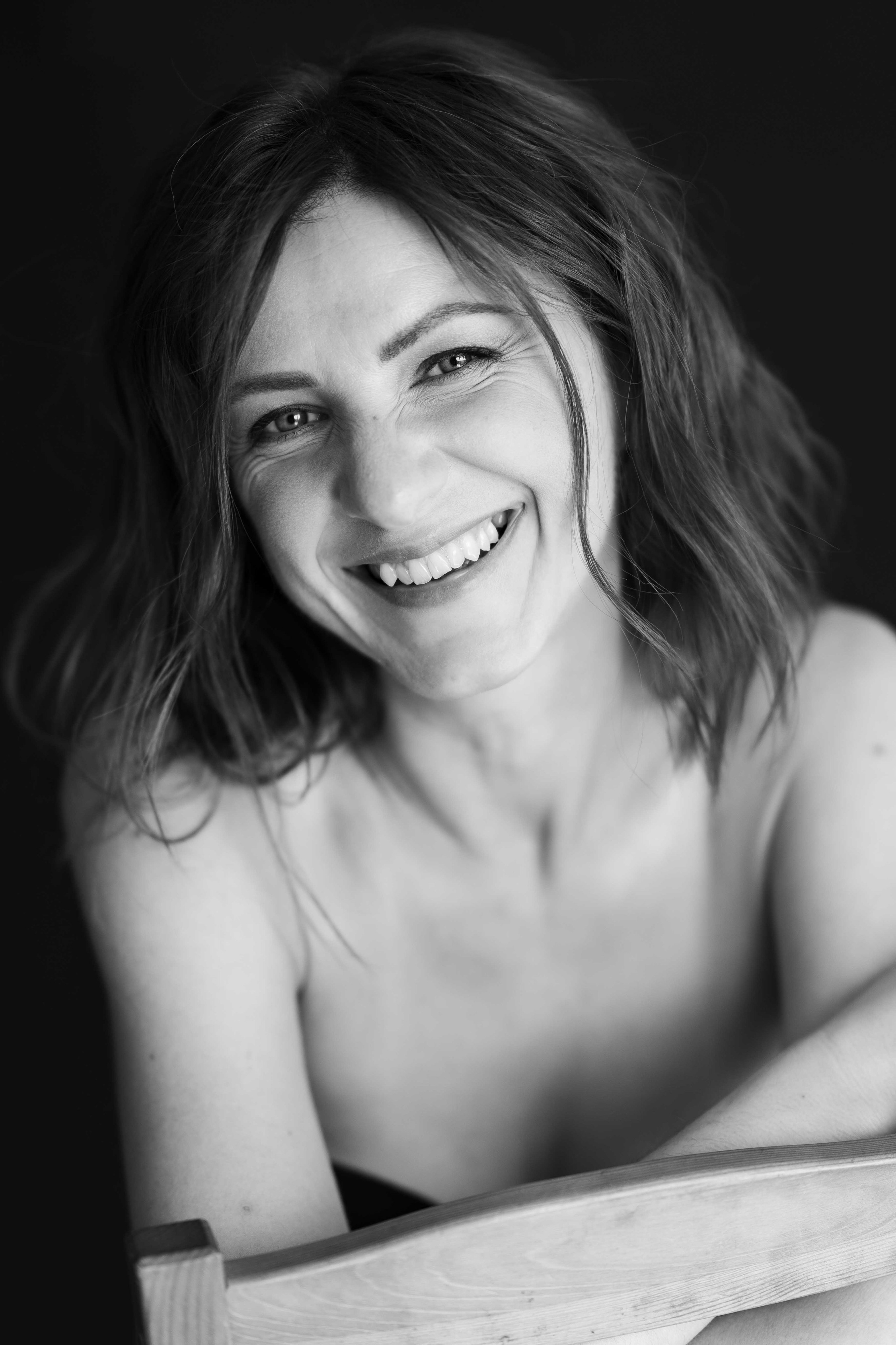 Женский портрет 35+. Женский портретный фотограф 35+ Воронеж. Добро пожаловать в магию ЧБ портрета