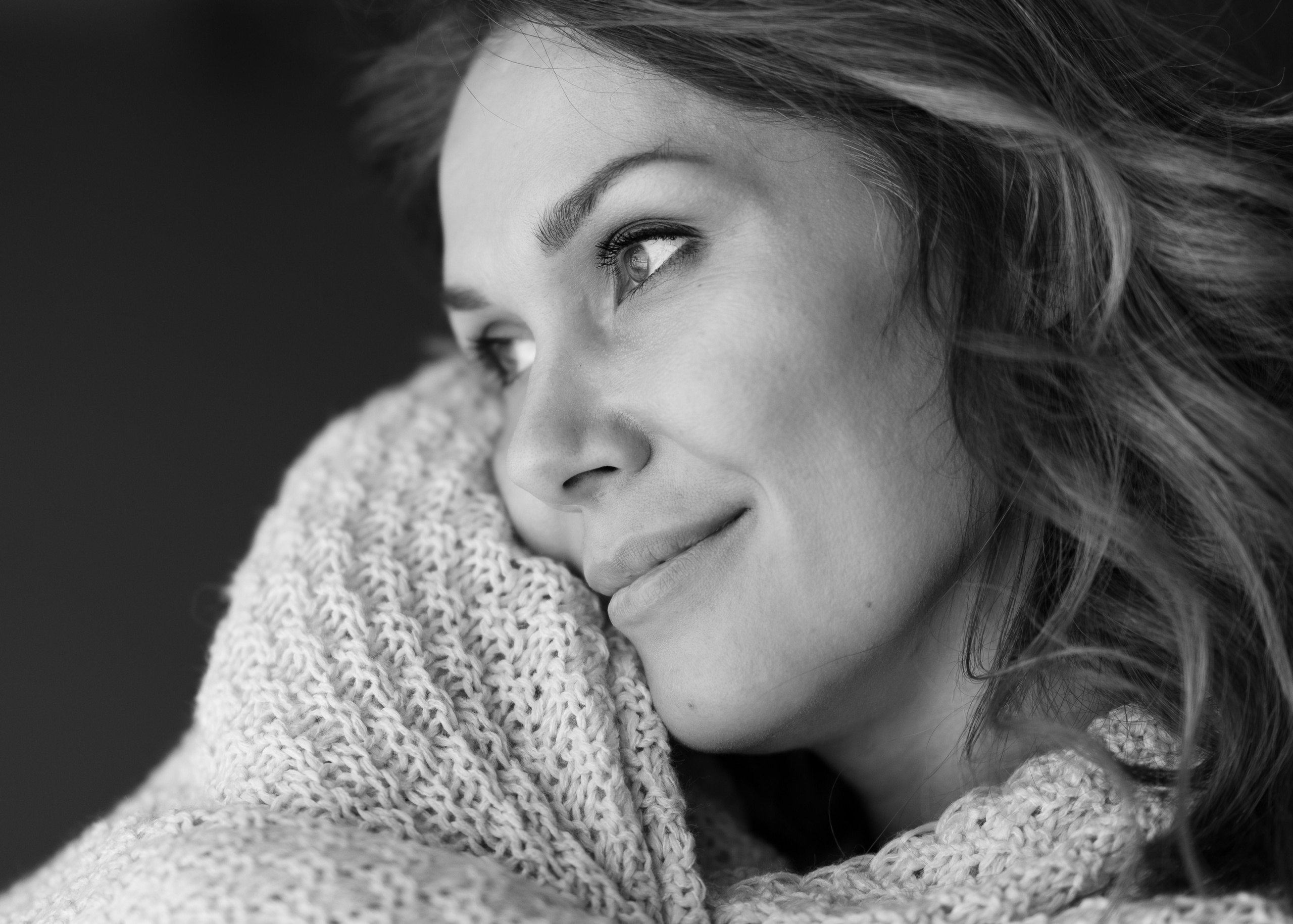 Женский портретный фотограф 35+ Воронеж. Добро пожаловать в магию ЧБ портрета